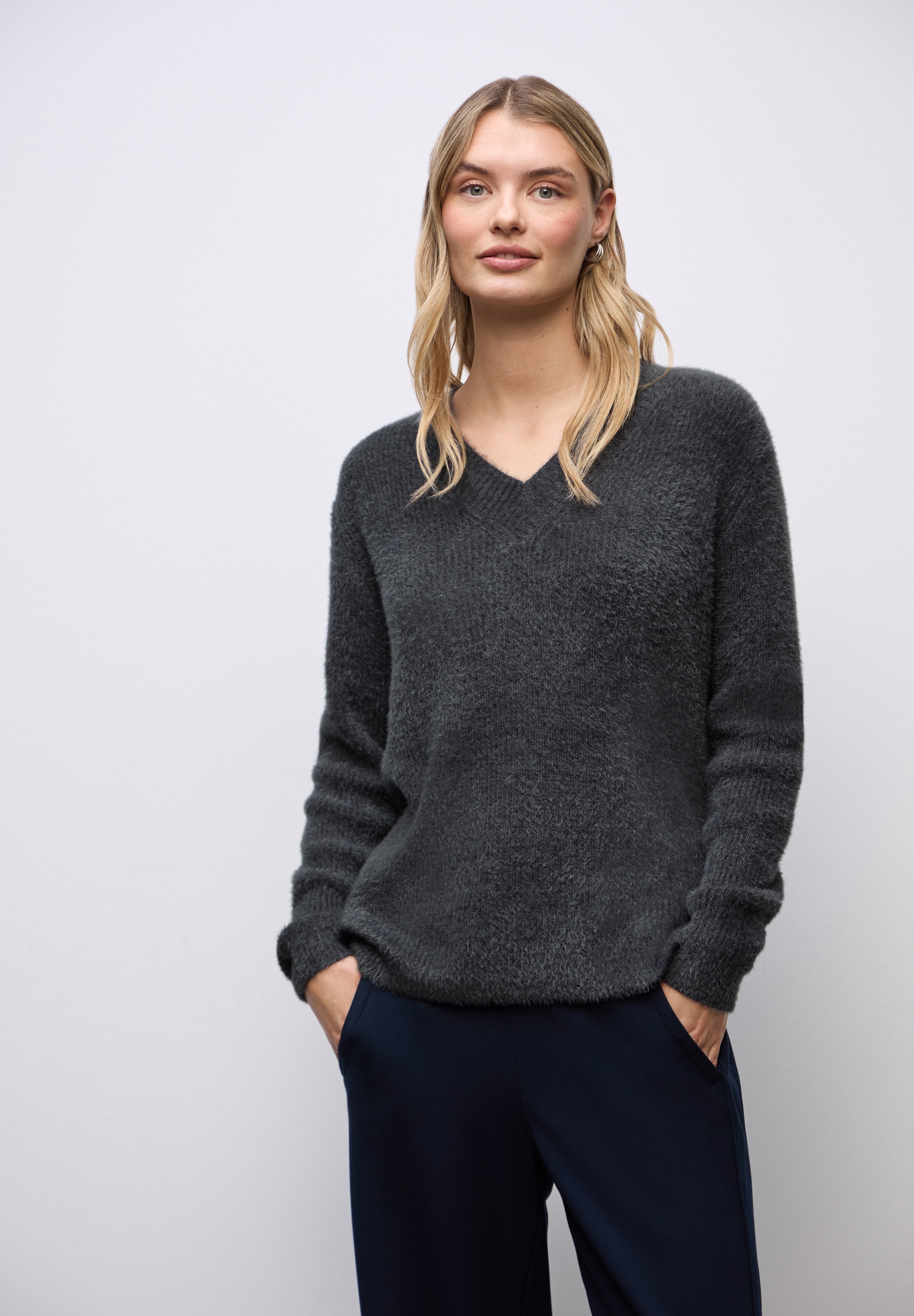 STREET ONE V-Ausschnitt-Pullover günstig online kaufen