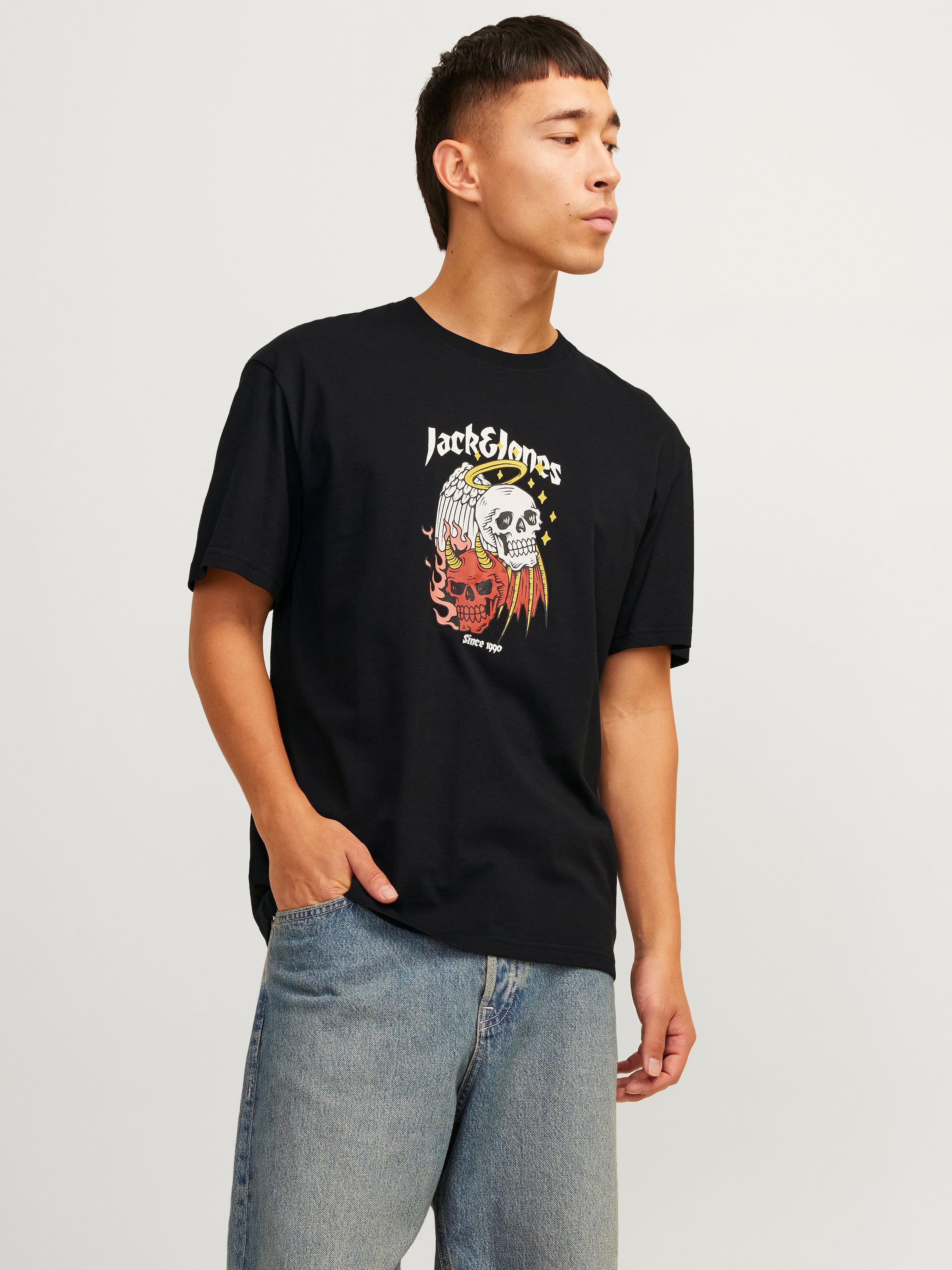 Jack & Jones Rundhalsshirt "JORSEVEN SKULL TEE SS CREW NECK SN"