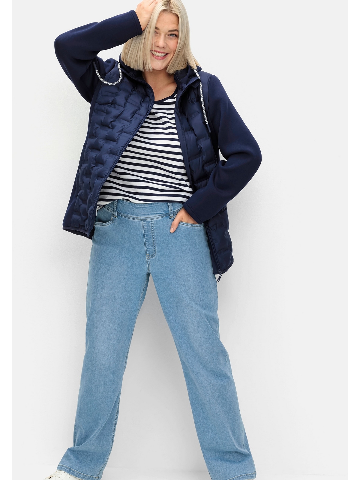 Sheego Stretch-Jeans »Große Größen«, im Curvy-Schnitt ELLA, mit Teilgummibund