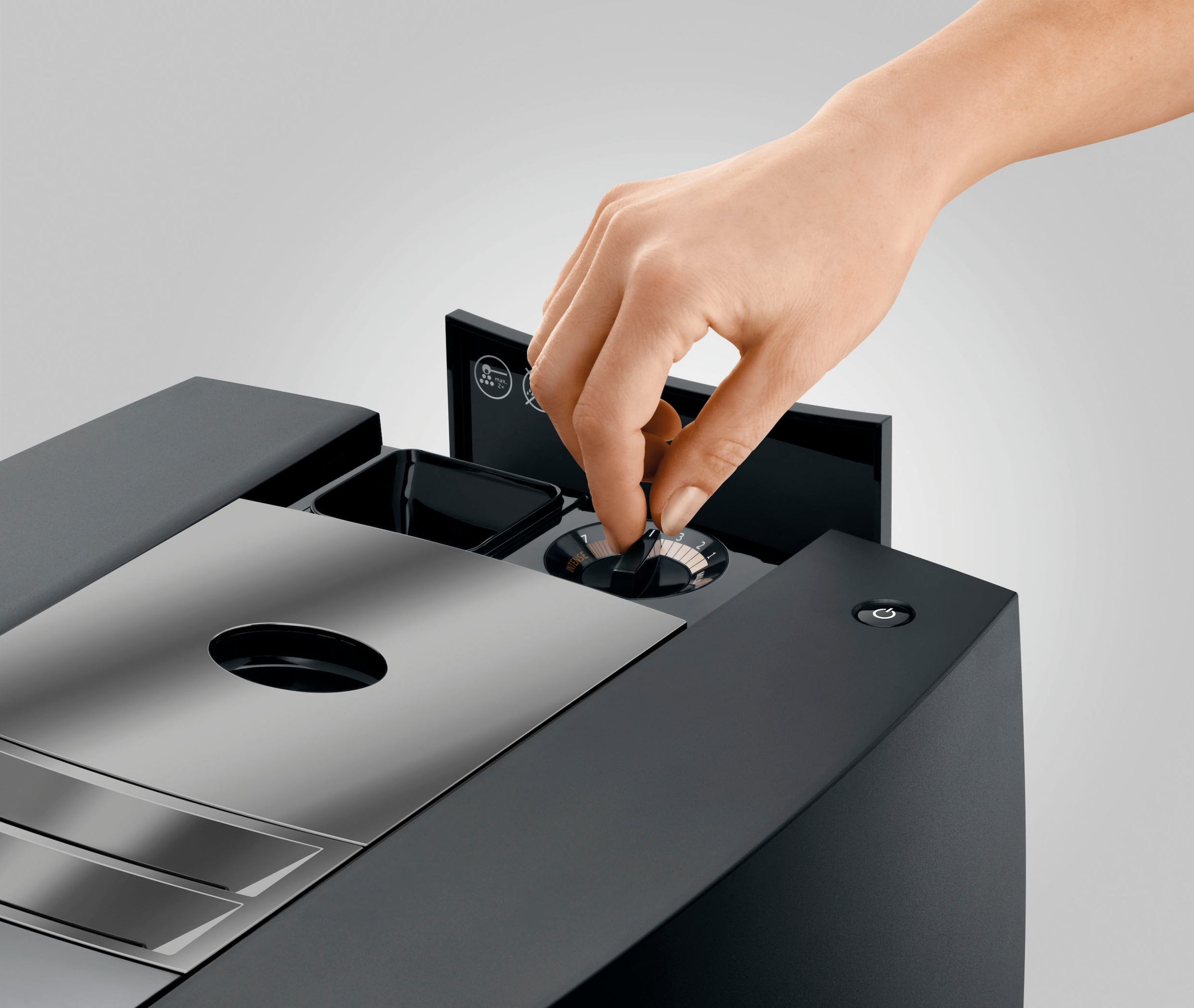 JURA Kaffeevollautomat »15562 J10 Piano Black (EA)«