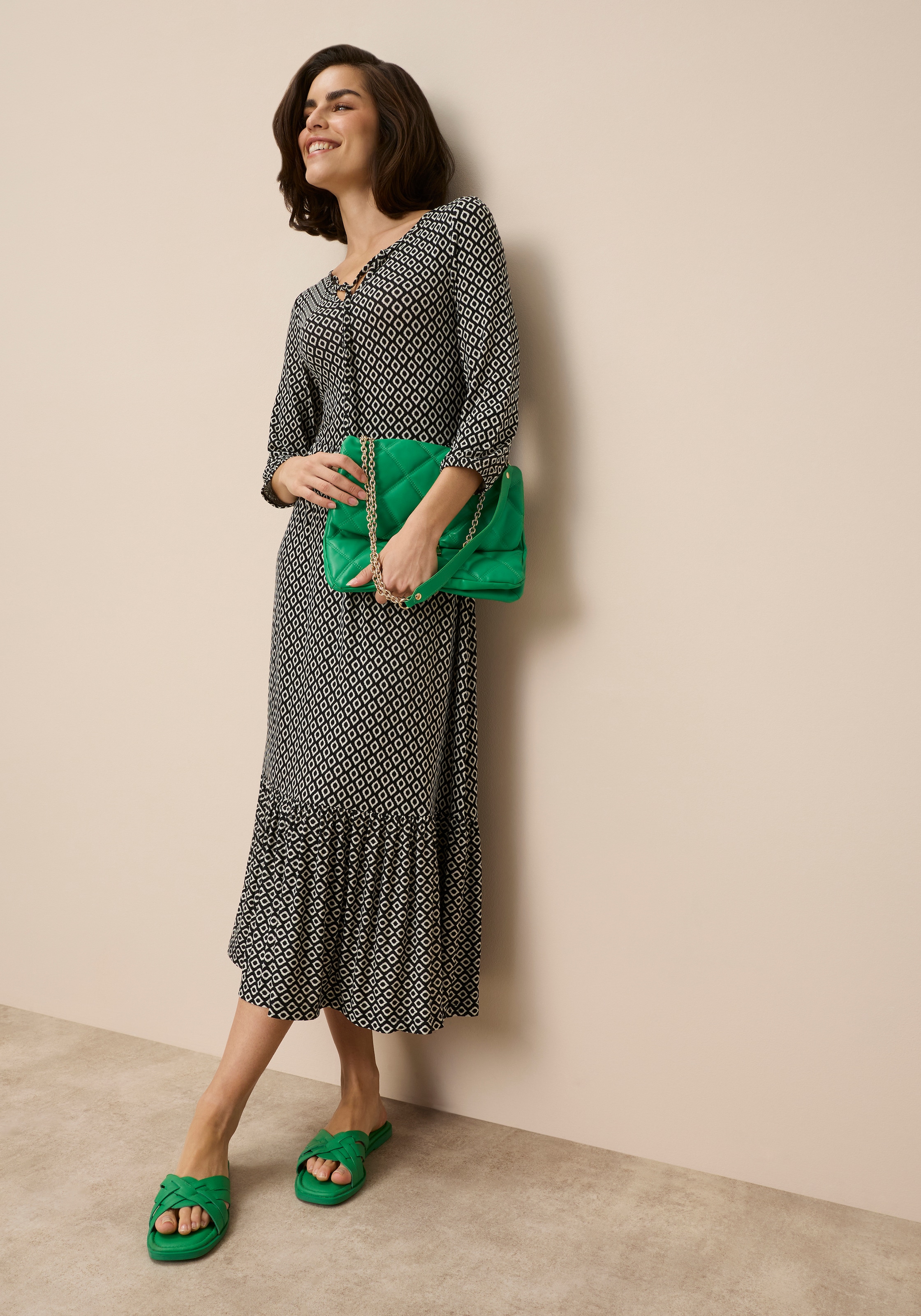 Tamaris Midikleid aus bequemem Jersey mit Schnürdetail günstig online kaufen