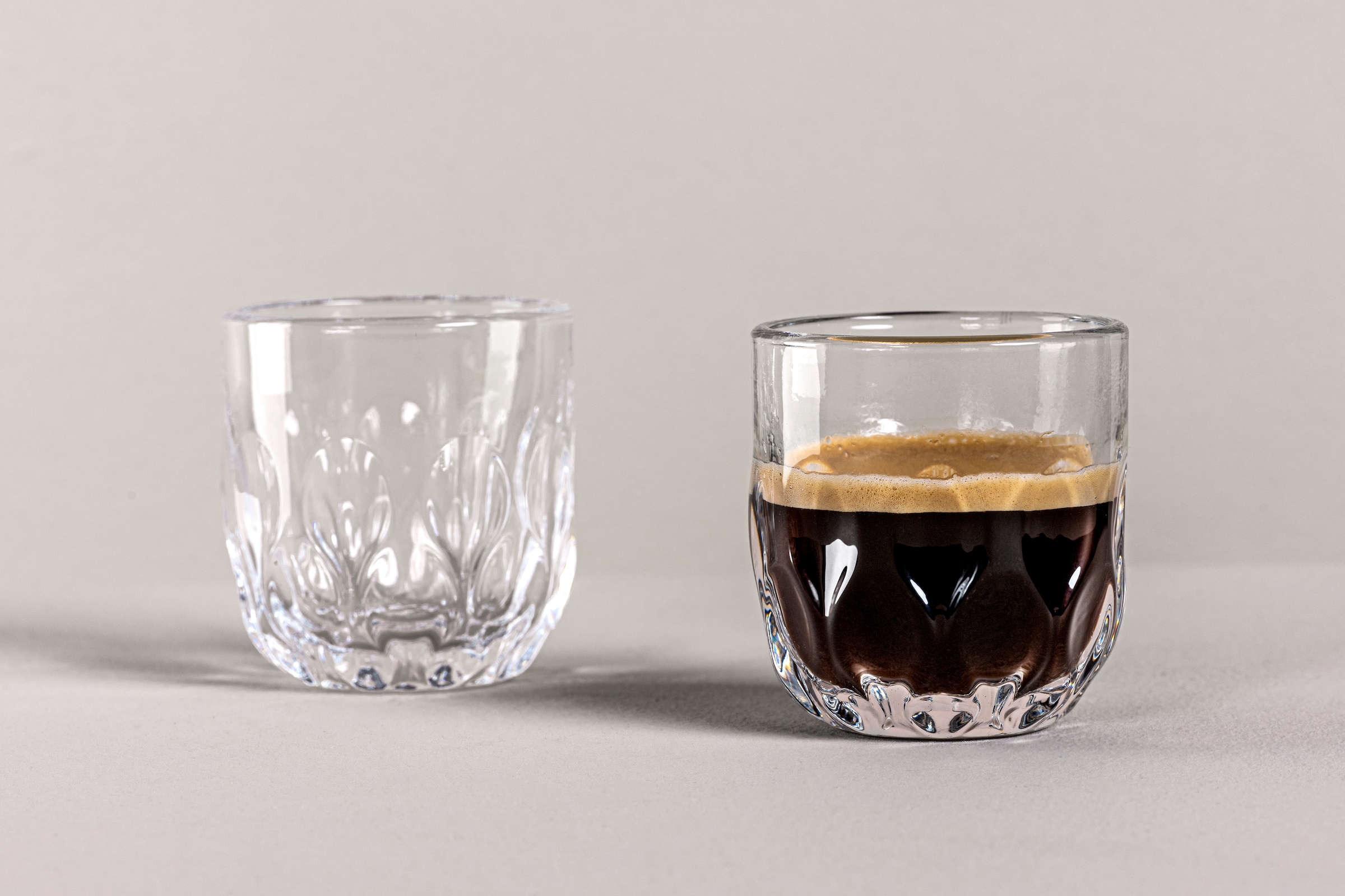 LEONARDO Espressoglas »GOCCE, 90 ml, 6er-Set«, (Set, 6 tlg.), 3. Variante, mit Tropfenrelief
