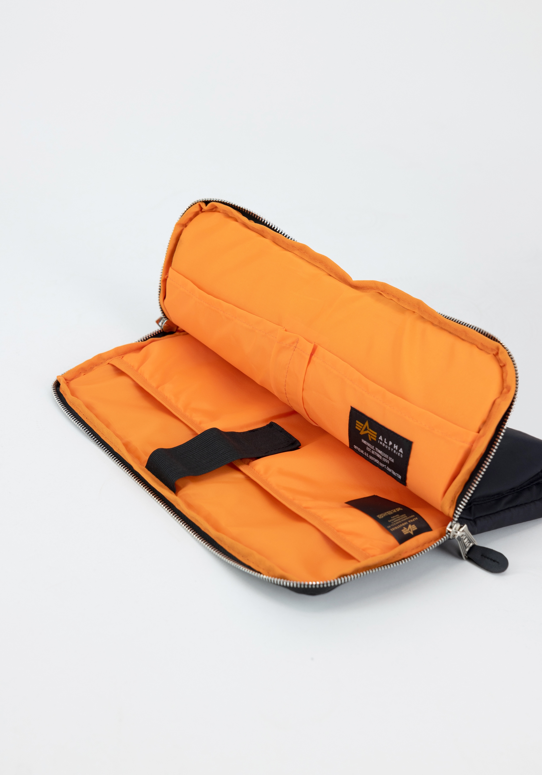 Alpha Industries Tragetasche »Label Notebook Bag«