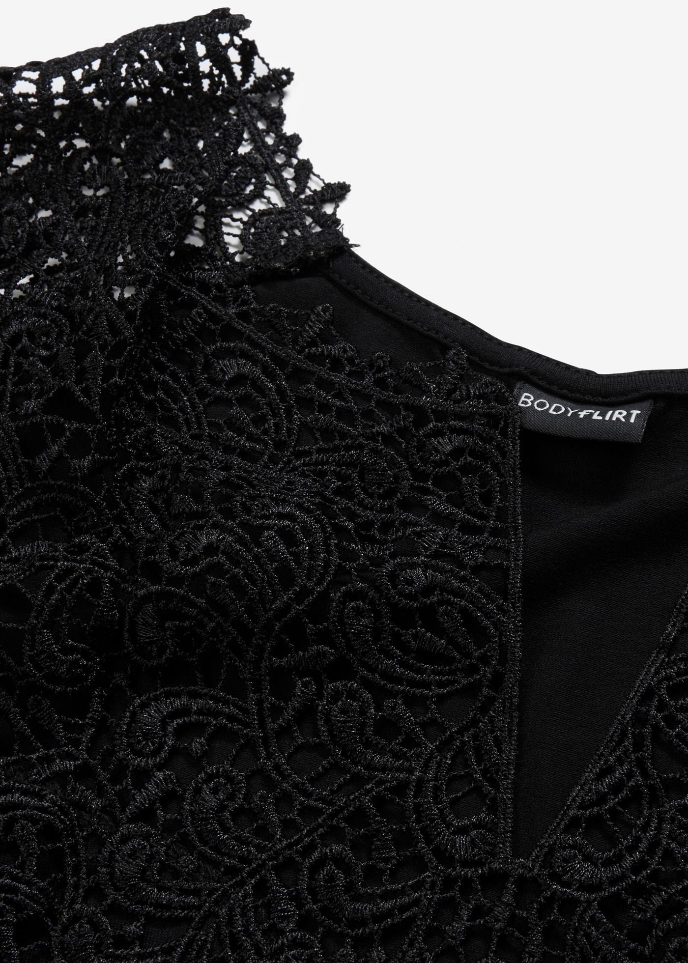 bonprix Shirttop »Top aus fließendem Viskose-Mix« Top aus fließendem Viskose-Mix