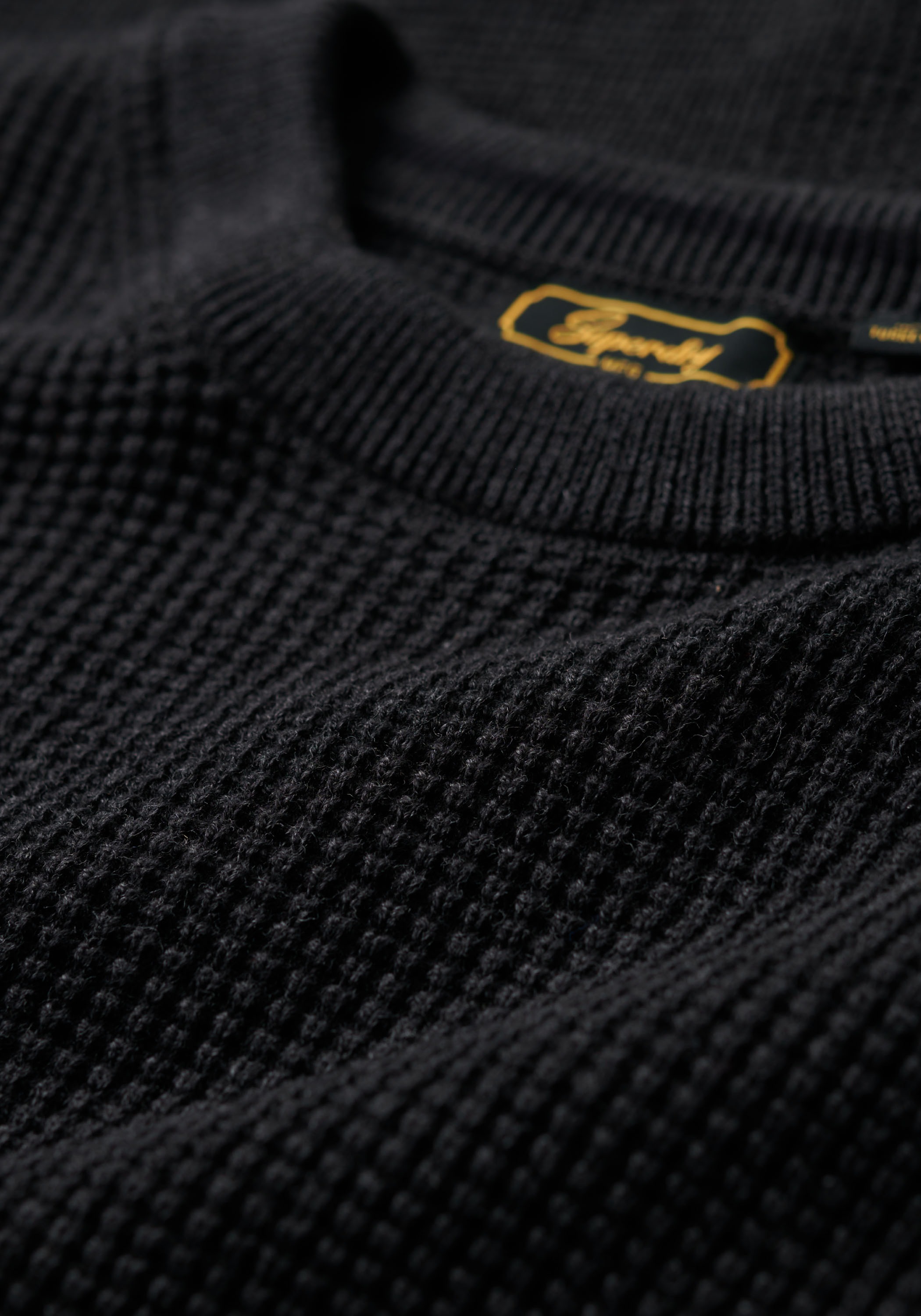 Superdry Strickpullover »TEXTURED CREW KNIT JUMPER«, mit strukturiertem Waffelstrickmuster