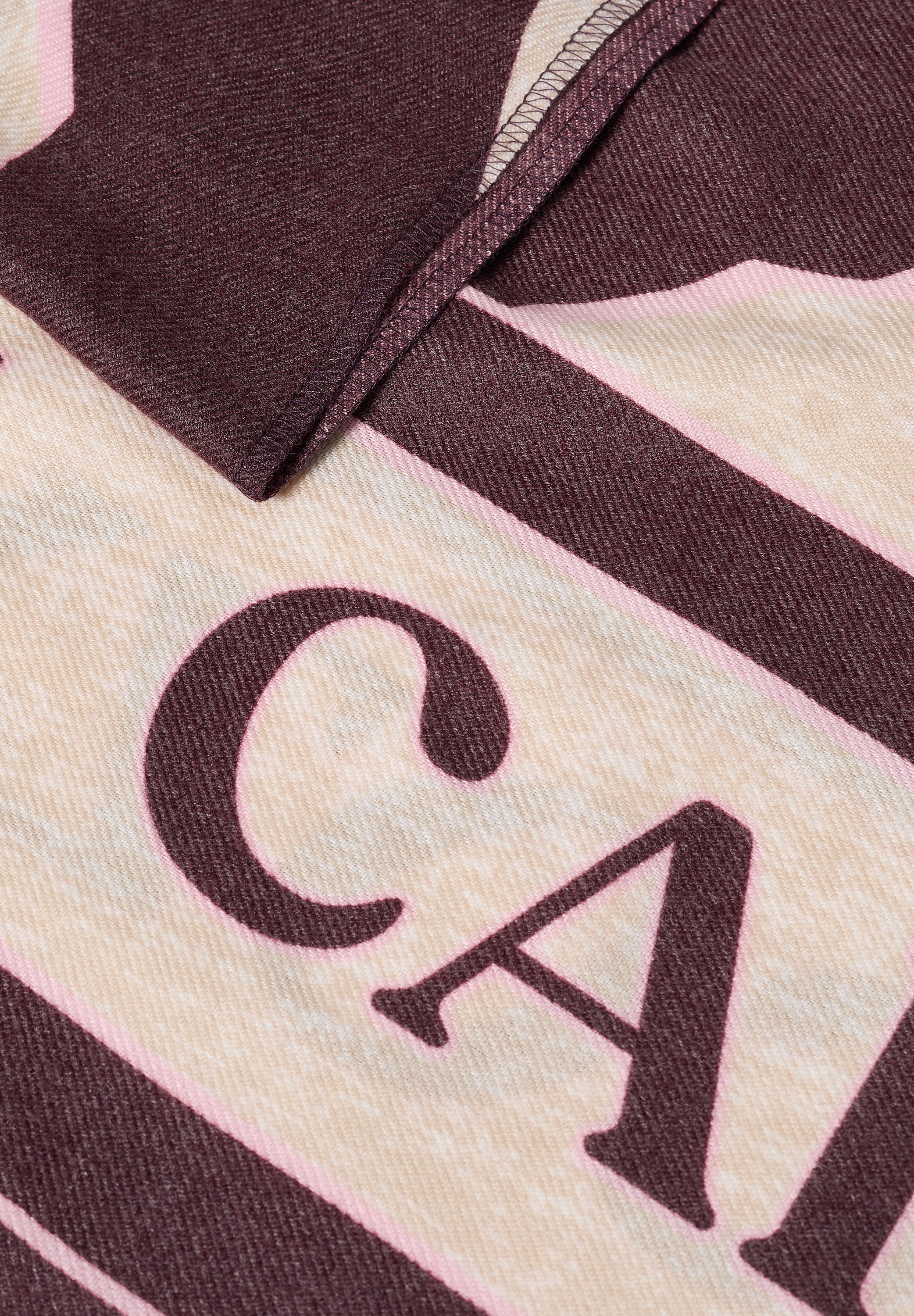 Cecil Loop mit grafischem Muster