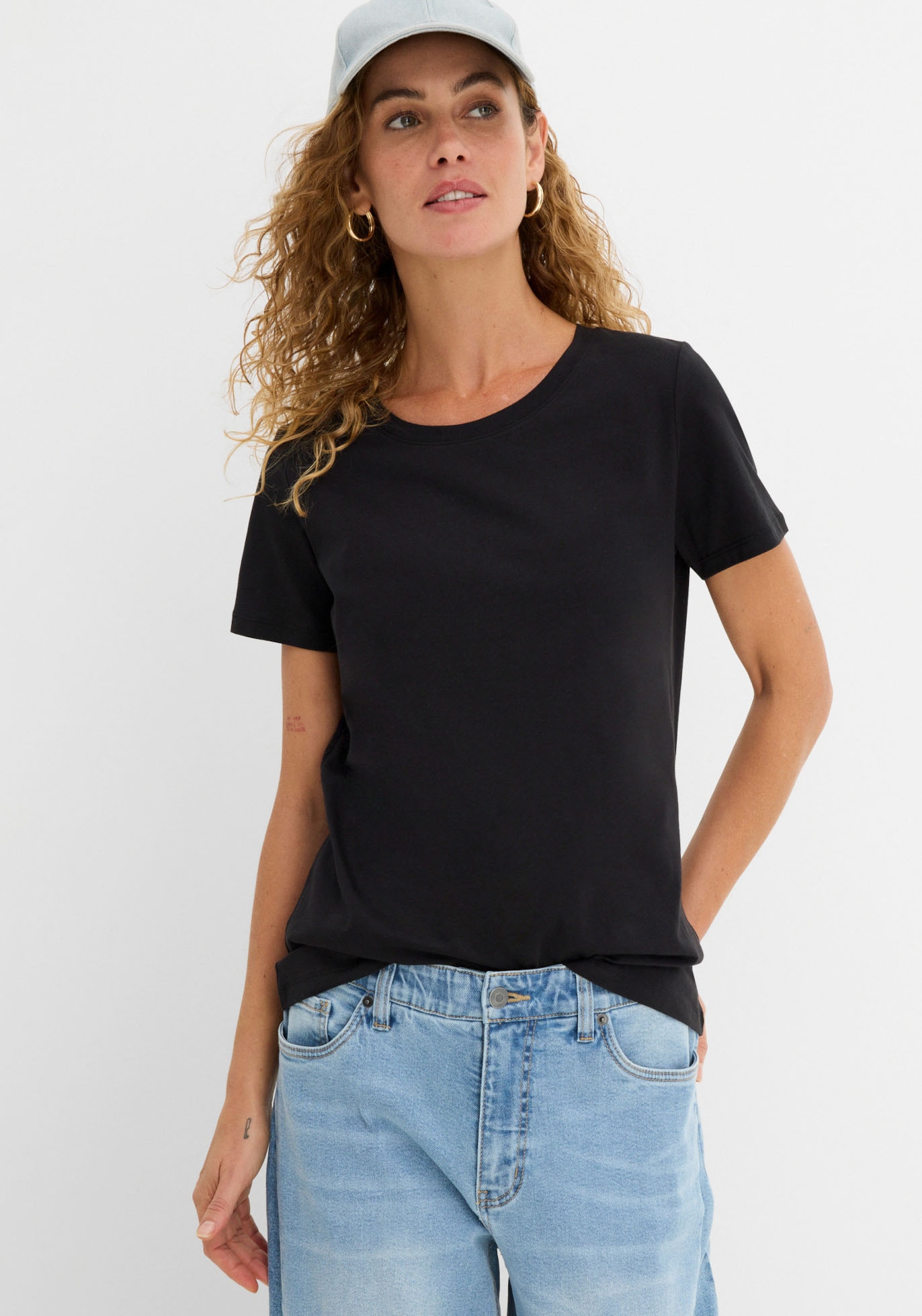 bonprix T-Shirt Packung, 2 Stk. lockere Passform, Kurzarm, Rundhalsausschnitt, aus Baumwolle