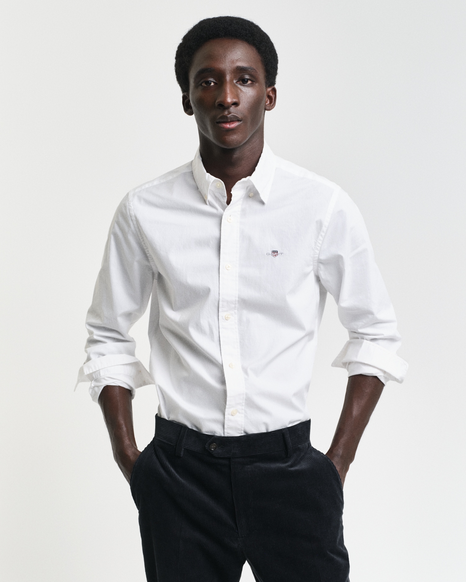 Gant Langarmhemd »Slim Fit Popeline Hemd leichte Baumwolle strapazierfähig pflegeleicht«, mit klassischer Logostickerei auf der Brust