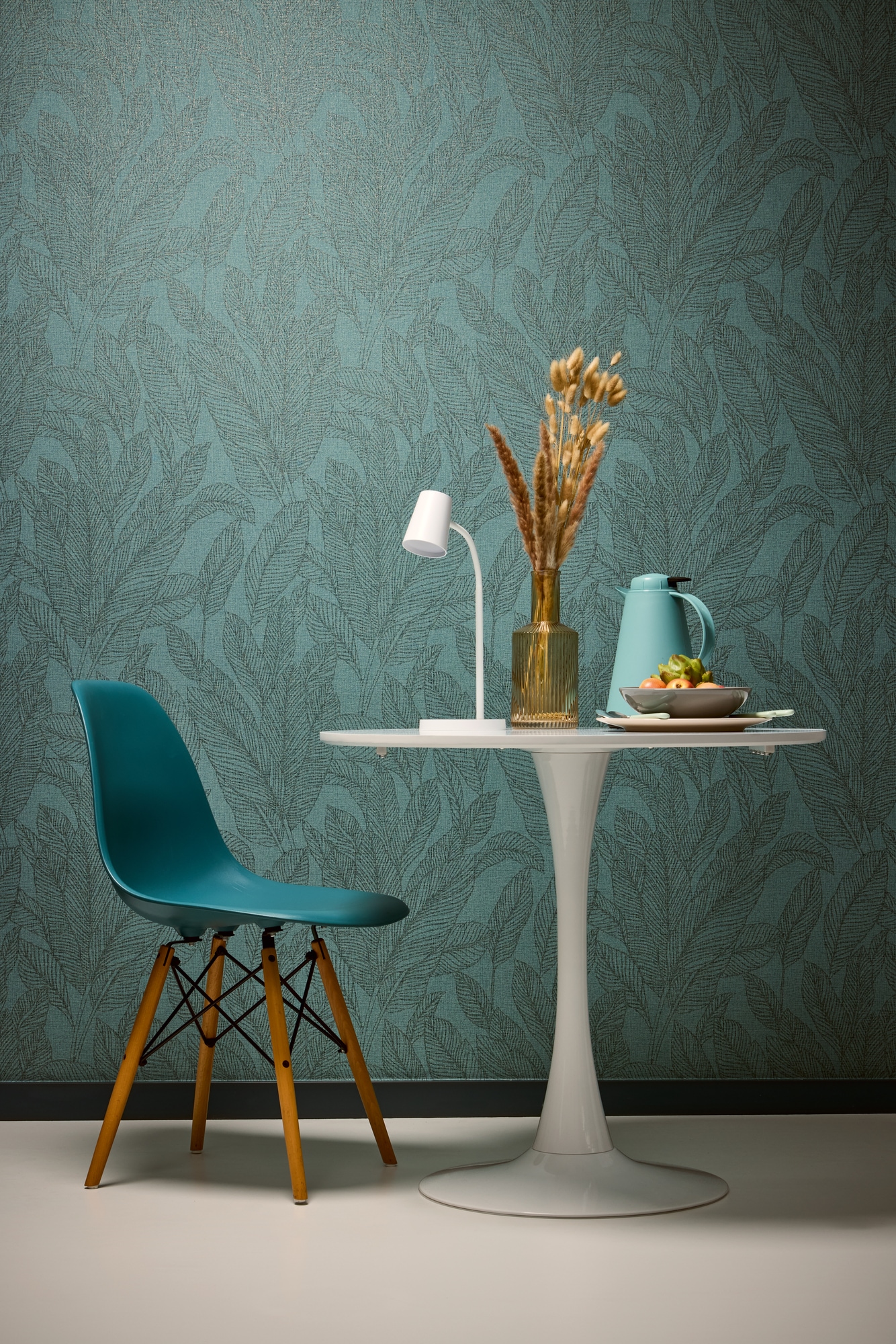 CosmoLiving by Cosmopolitan Vliestapete »Golden Fern – Edle Vliestapete« matt strukturiert Feine Blattstruktur mit edlem Glanz