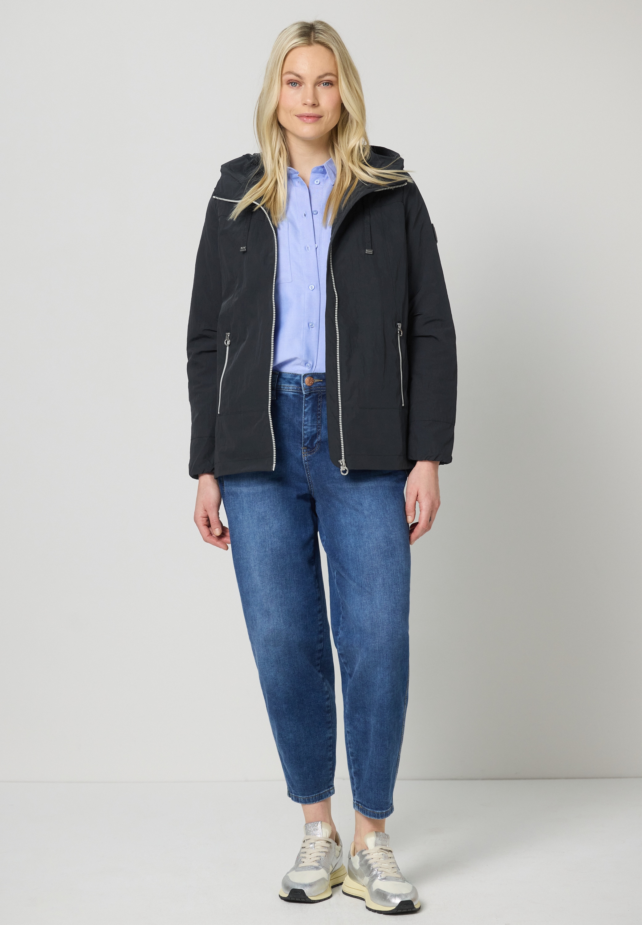 STREET ONE Windbreaker mit Kapuze mit Kapuze mit Tunnelzugband