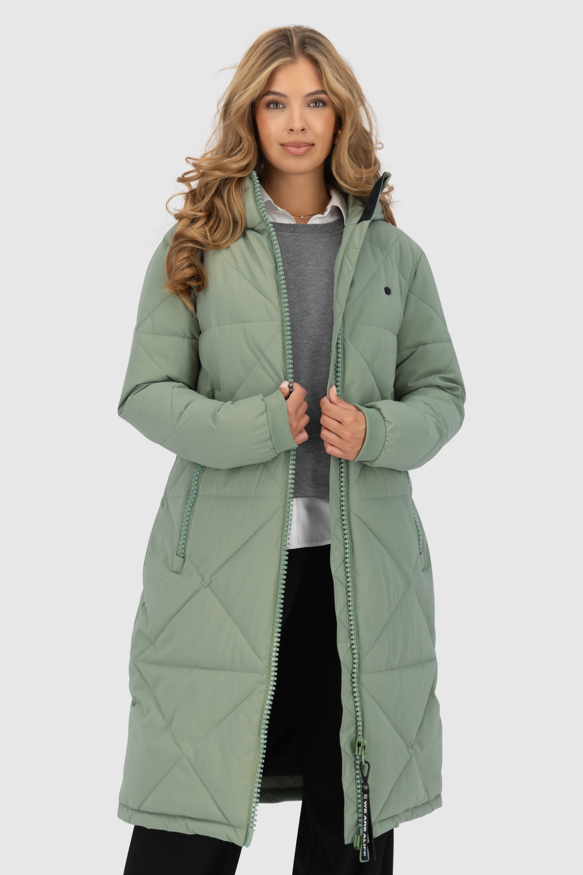 Alife & Kickin Winterjacke »Damen EnyaAK A«, Figurnah geschnittener Wintermantel mit 2-Wege Reißverschluss