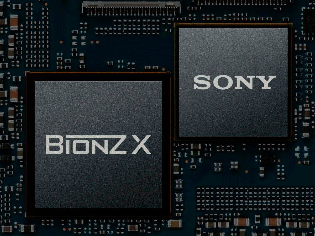 Sony Kompaktkamera »Alpha 6400 + 18-135mm Objektiv«, 24,2 MP, Bluetooth
