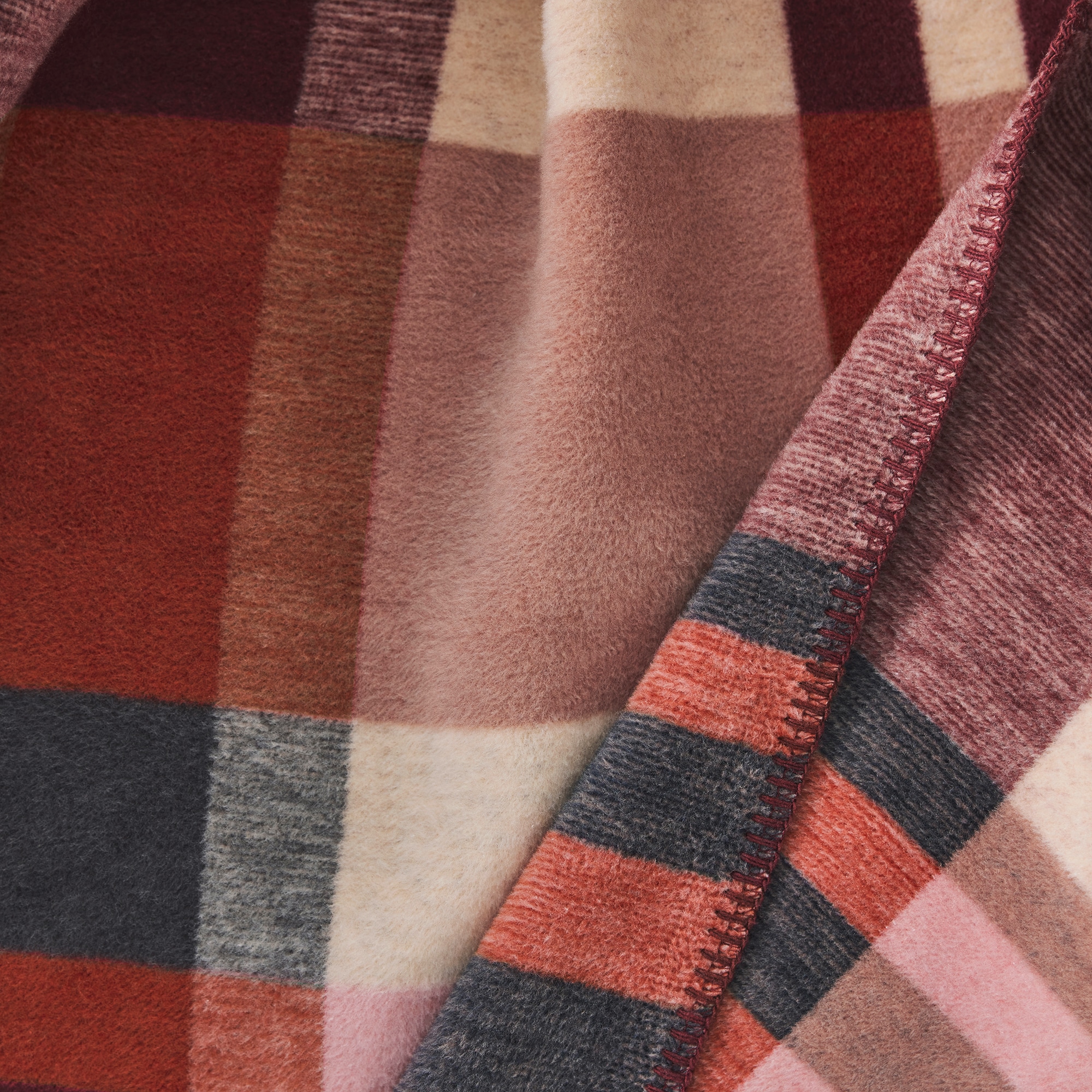 IBENA Wohndecke »Wohndecke Falkland« mit zeitlosem Karo-Design