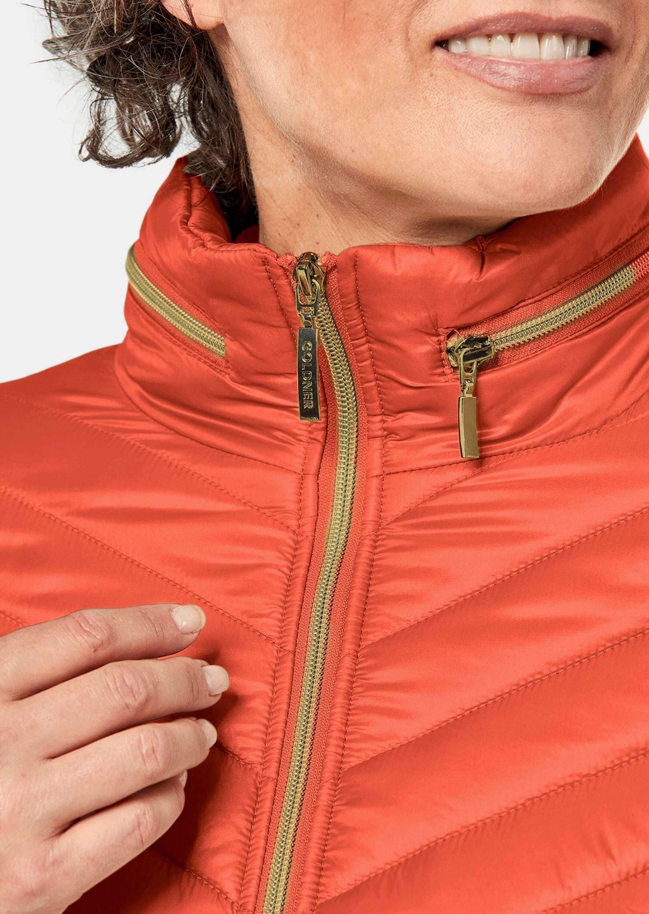 GOLDNER Kurzjacke »Longsteppjacke Figurschmeichelnde, leichte Longsteppjacke«
