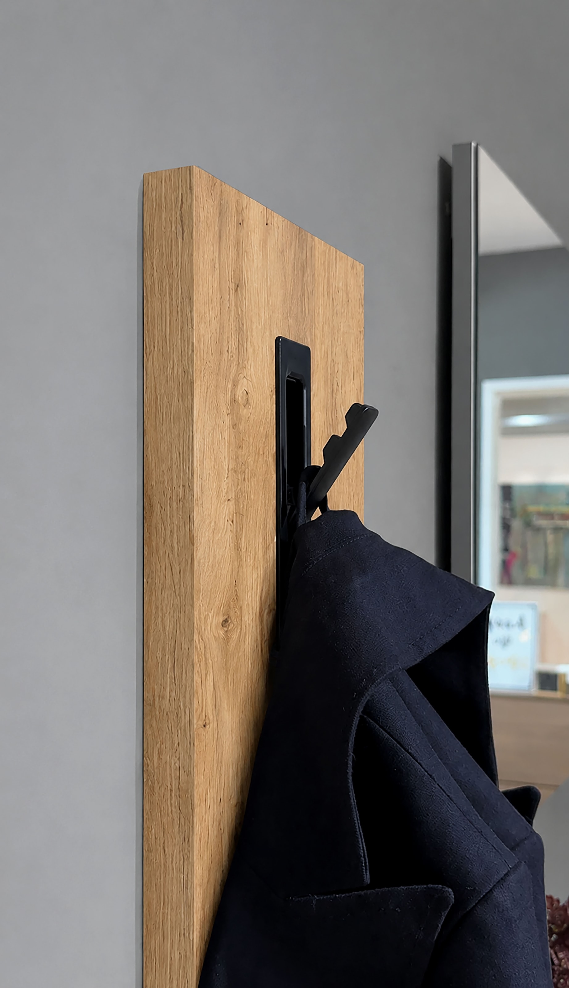Schildmeyer Garderobenpaneel »Saga, 2er Set, mit 6 ausklappbaren Kleiderhaken, Made in Germany« 2 Stk. tlg. Fühlbare Holzstruktur, Made in Germany
