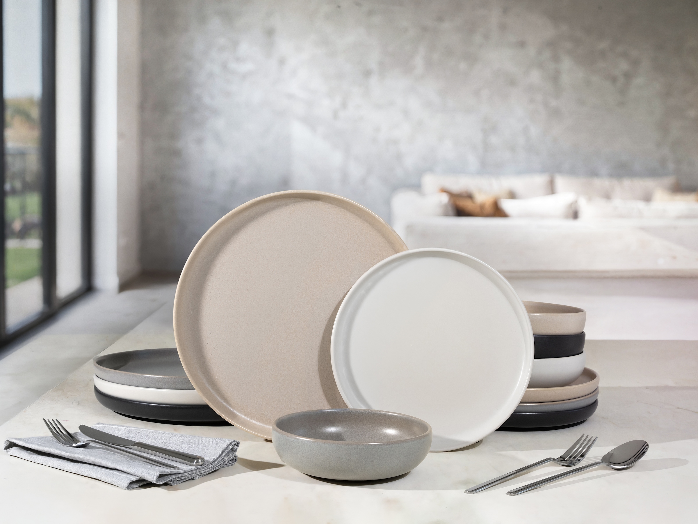 CreaTable Teller-Set »Uno, Geschirr-Set, 12-tlg.« Seidenmatten, Spezialglasur, Klare Konturen mit sanften Rundungen
