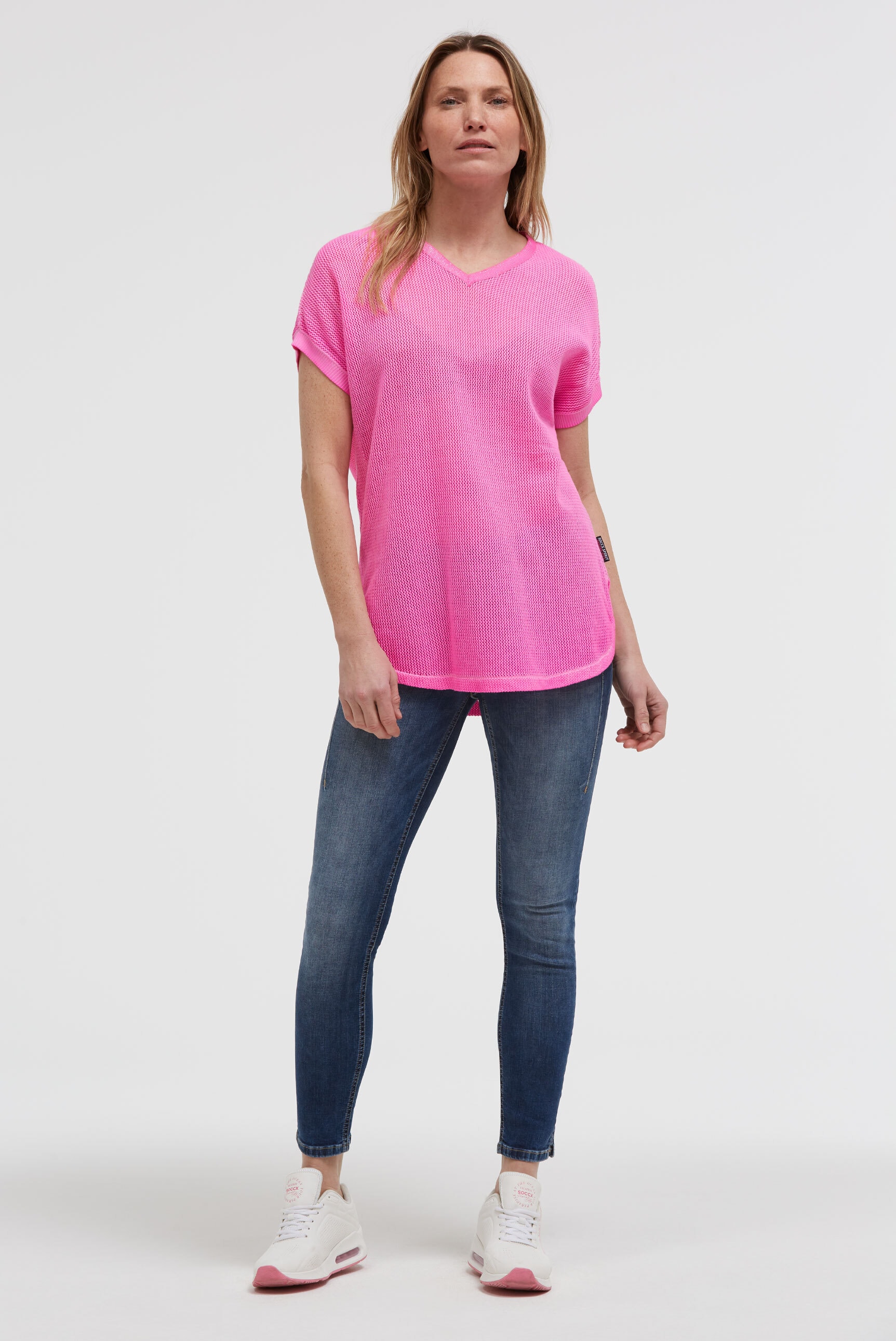 SOCCX V-Shirt mit Seitenschlitze