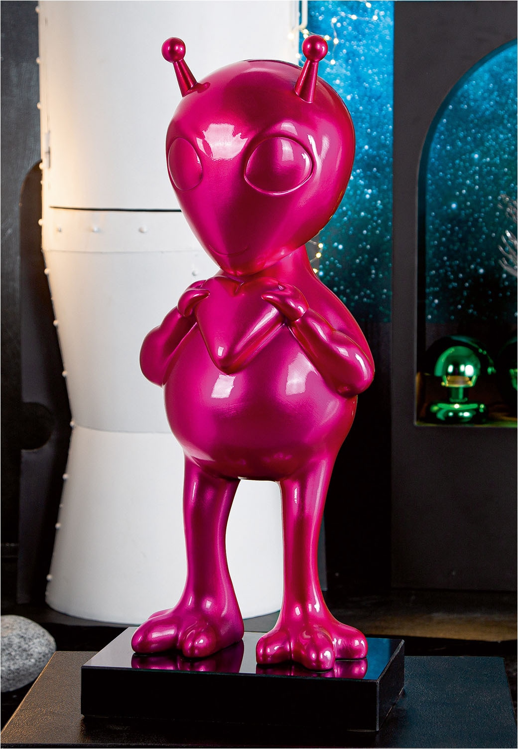 GILDE Skulptur »Skulptur Alien auf Base«