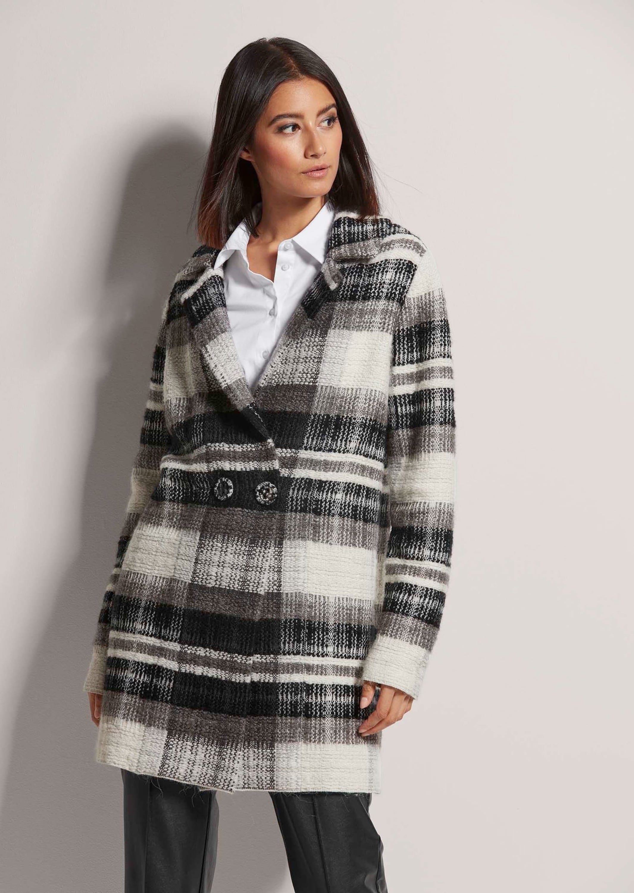 MADELEINE Strickjacke »Strickmantel Strickmantel mit Karo-Muster«