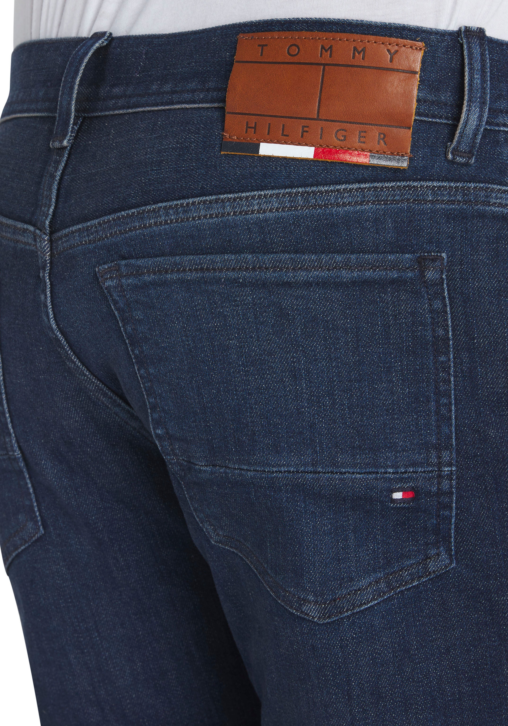 Tommy Hilfiger Slim-fit-Jeans »Bleecker«, BAUR extra | kaufen bequem Baumwoll-Denim mit ▷ Stretch