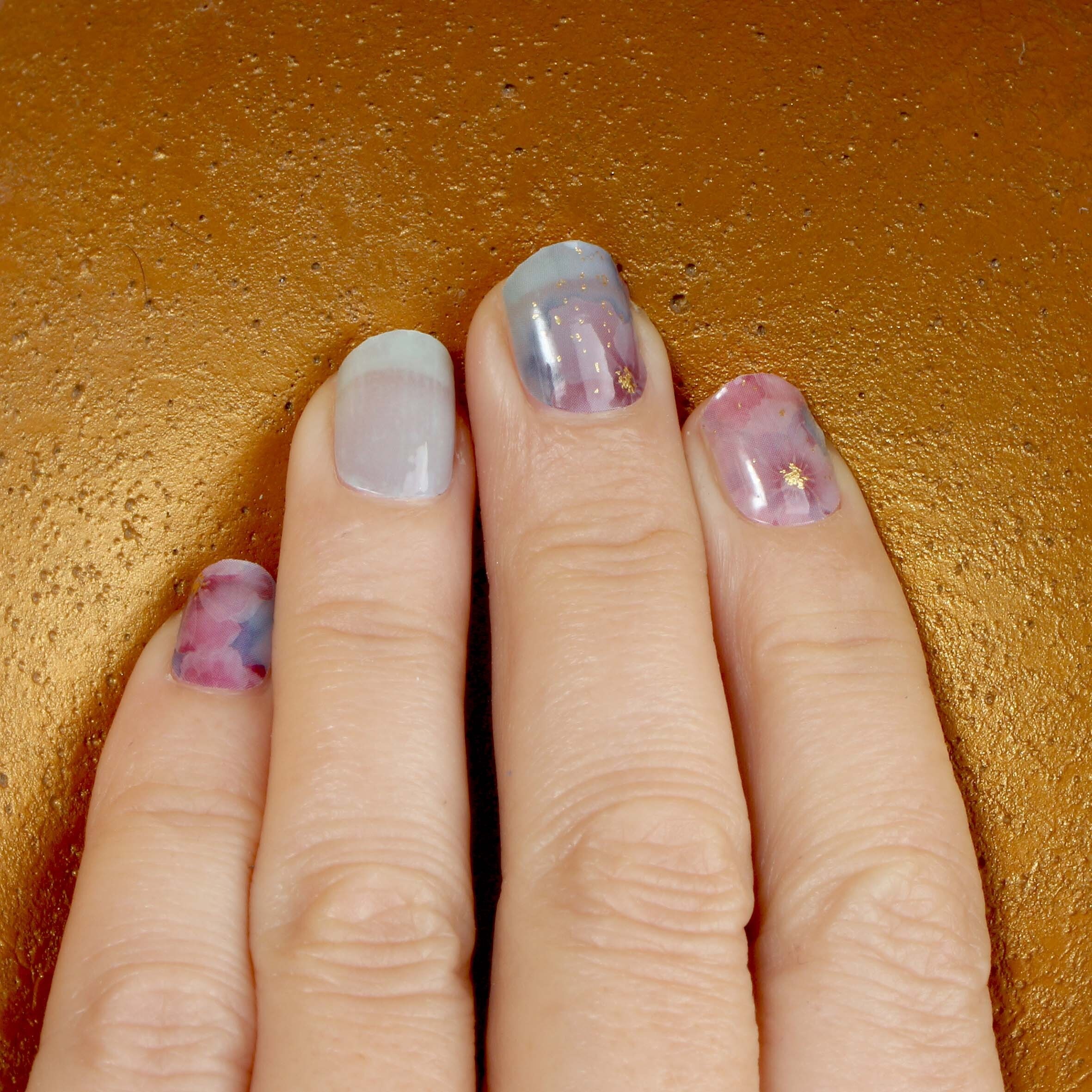 Vargu Nageldesign Zubehör »flower mood« aus zertifizierter Produktion (SGS / SEDEX) und Material (FSC)