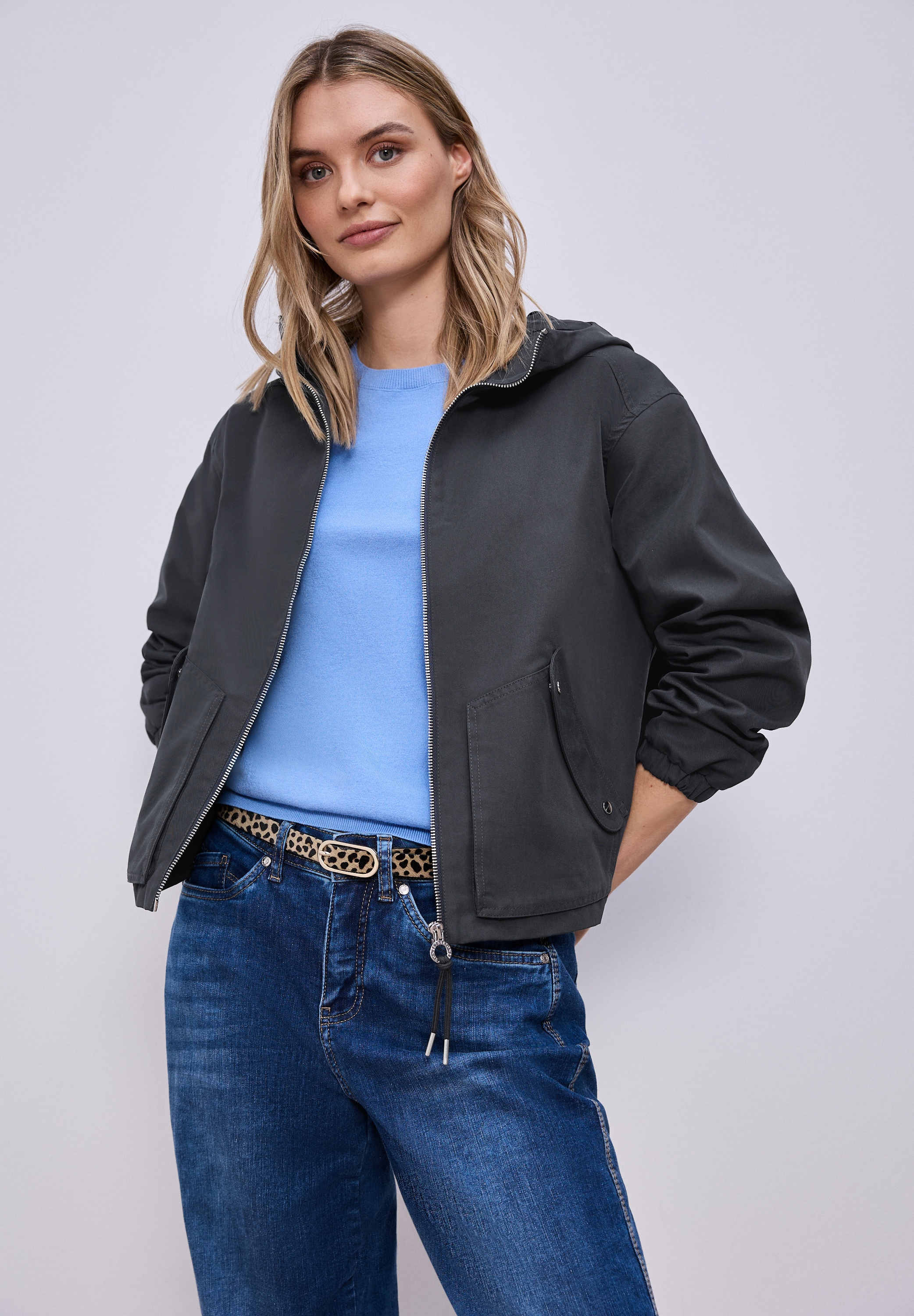 STREET ONE Kurzjacke mit Kapuze im soften Baumwoll-Mix günstig online kaufen