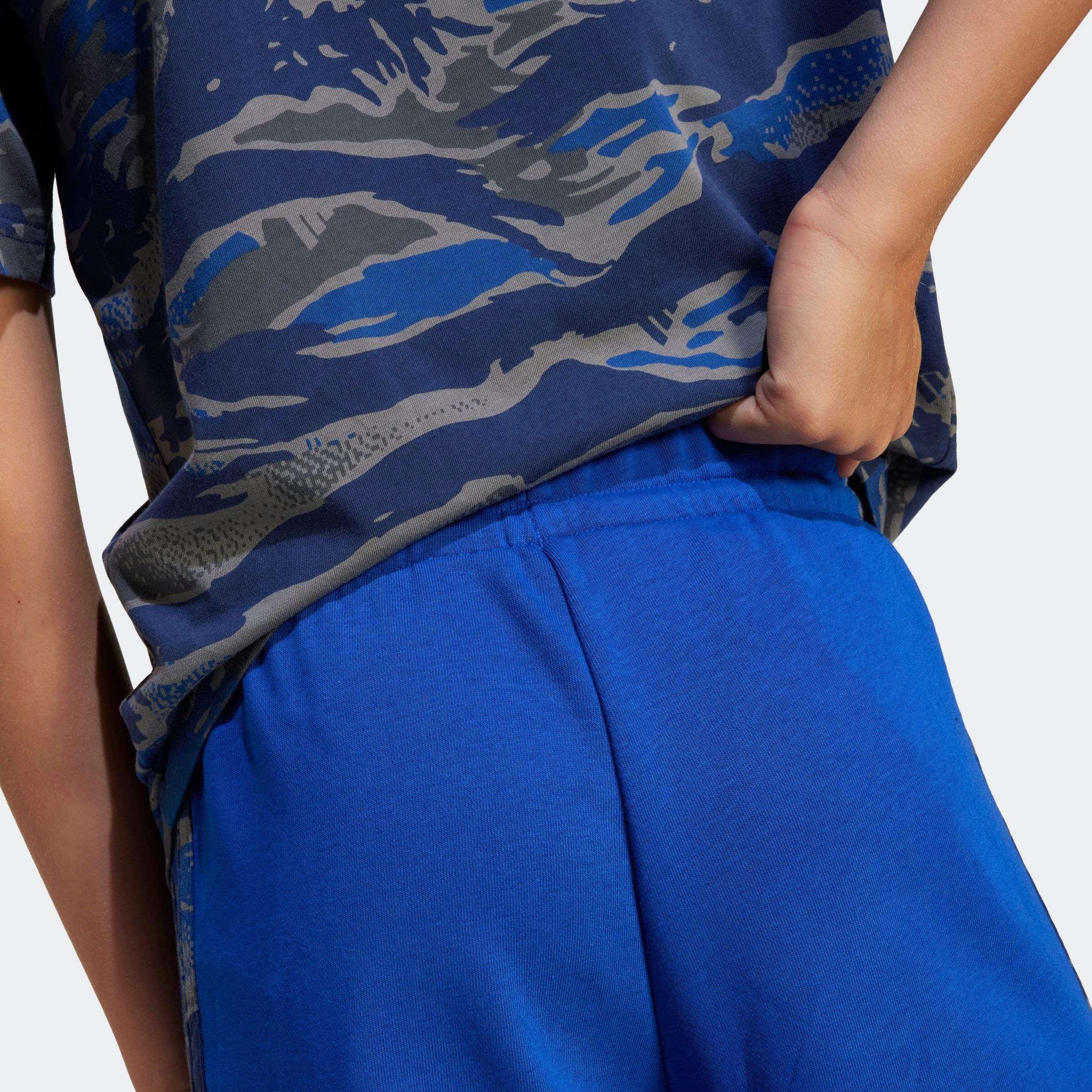 adidas Sportswear Shorts »J CAMO SHORT«, (1 tlg.)
