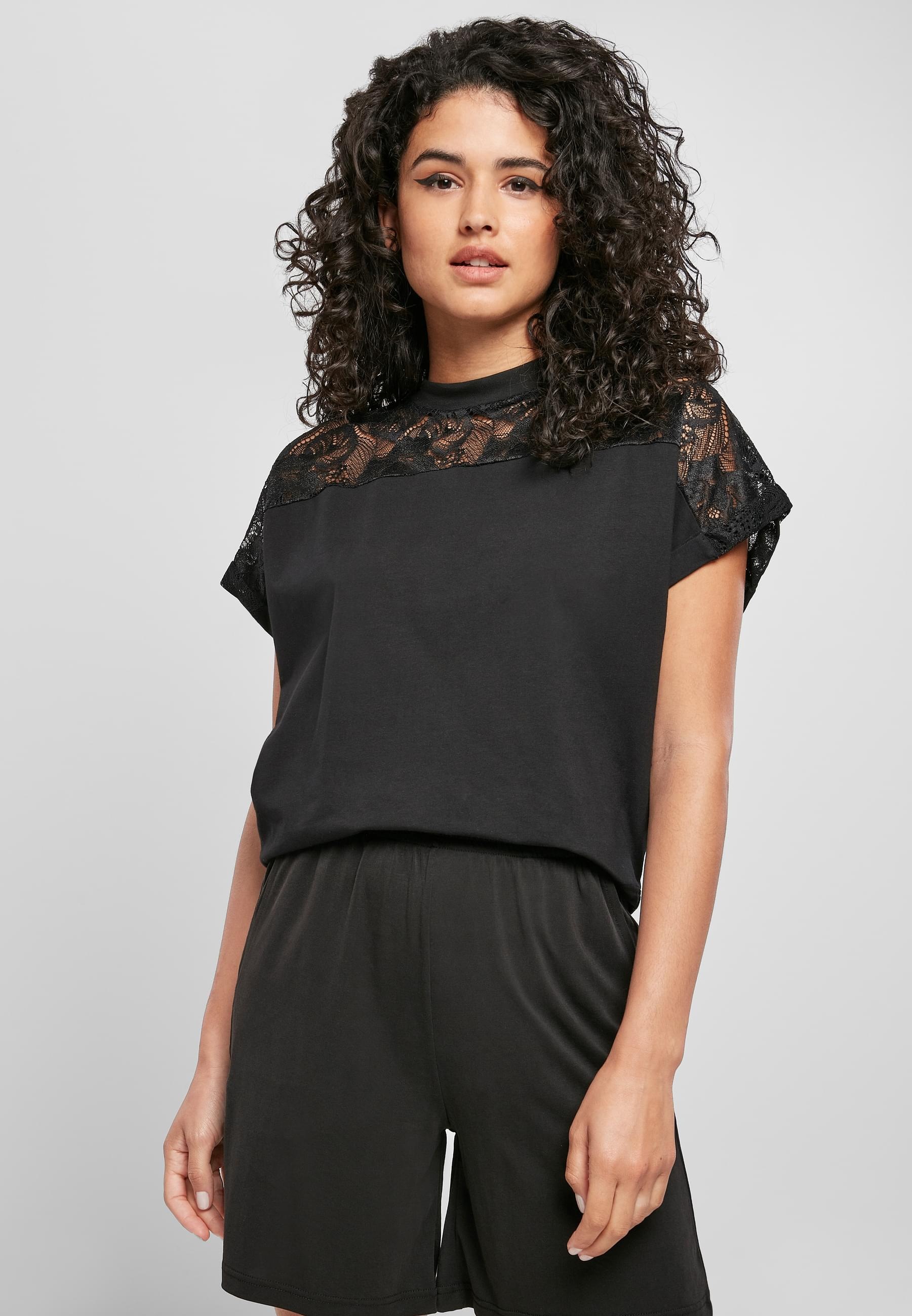URBAN CLASSICS T-Shirt »Urban Classics Damen Ladies Short Oversized Lace Tee«, (1 tlg.)