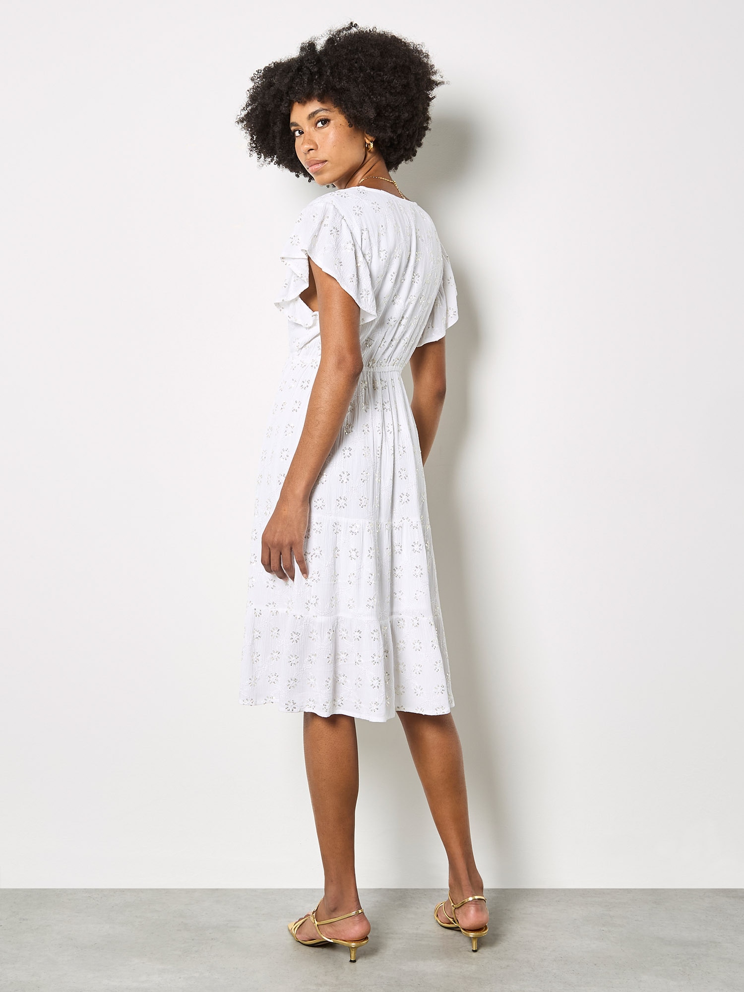 Apricot Minikleid »Midikleid« mit Stickerei und Pailletten