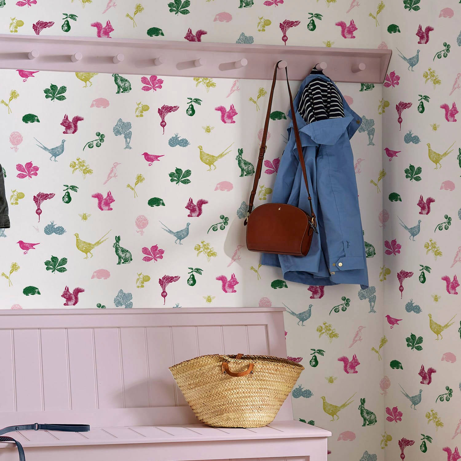 Joules Vliestapete »Etched Woodland Crème Multi«, animal print, animal print