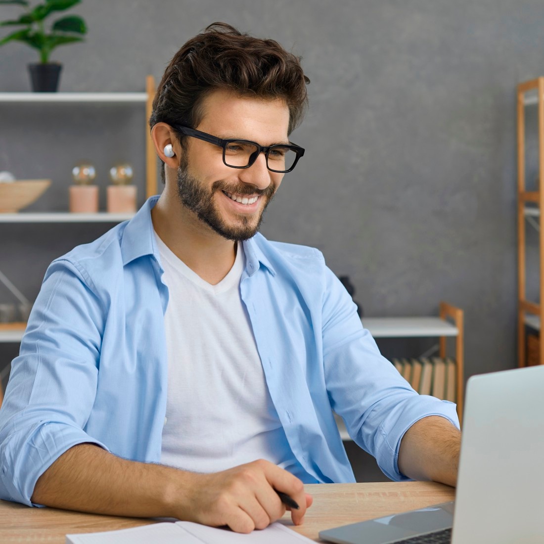 Hama wireless In-Ear-Kopfhörer »True Wireless Kopfhörer In Ear, Ladecase, bis 20h Akku, Bass Boost« A2DP Bluetooth | AVRCP Bluetooth | HFP | SPP Sprachsteuerung | True Wireless | kompatibel mit Siri