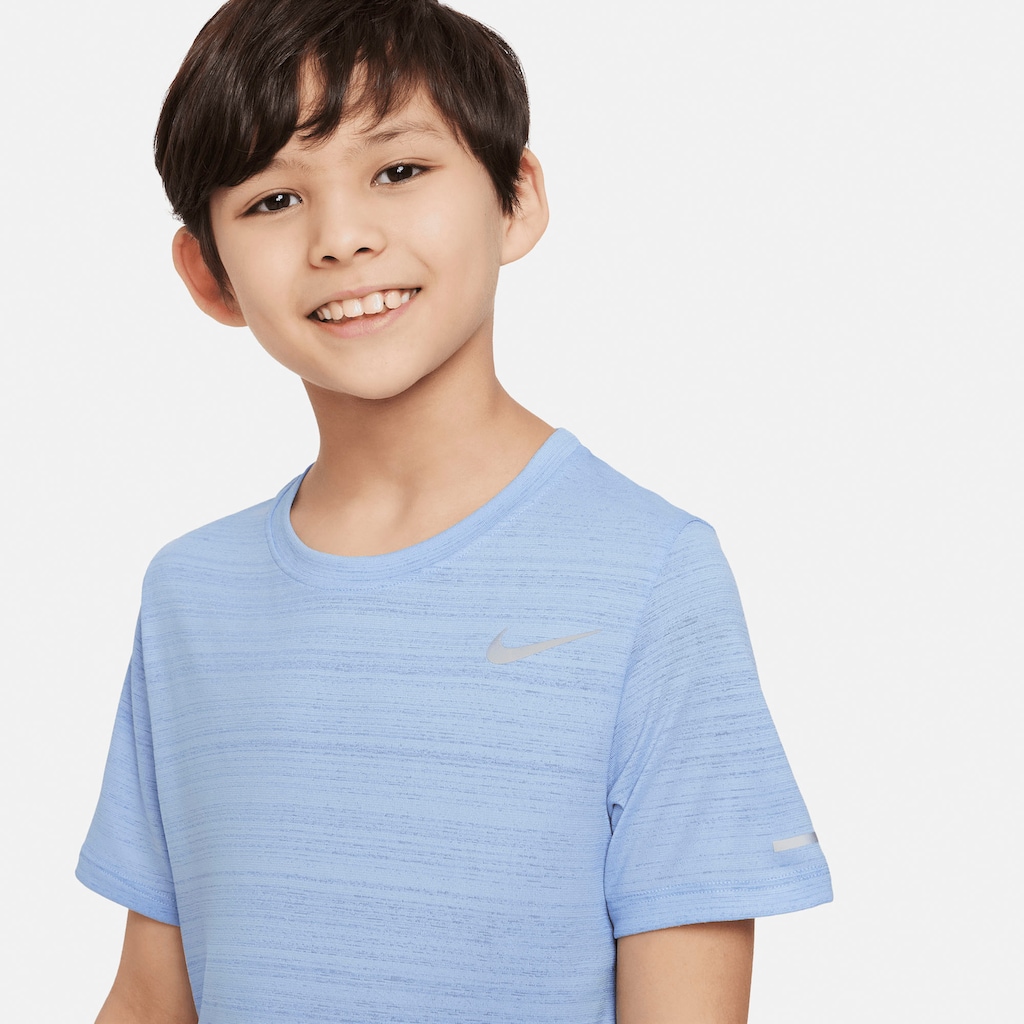 Nike Trainingsshirt »Dri-FIT Miler Big Kids' (Boys') Training Top«