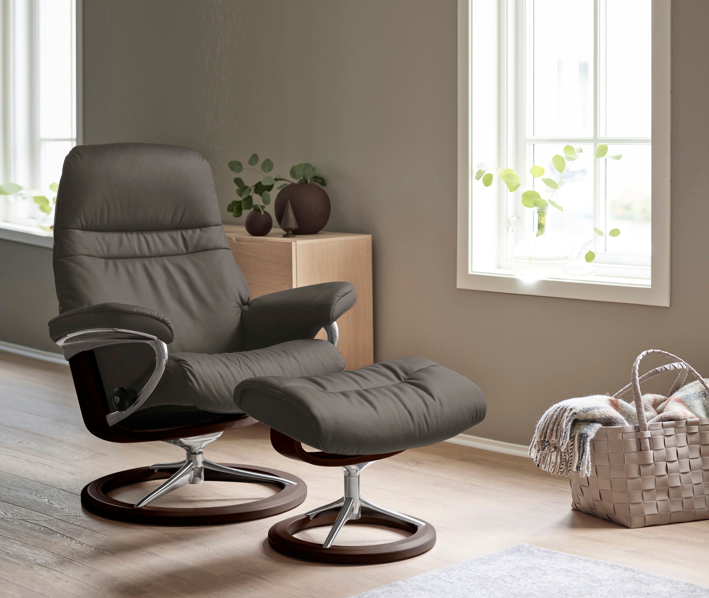 Stressless Relaxsessel "Sunrise", (Set, Relaxsessel mit Hocker), mit Signat günstig online kaufen