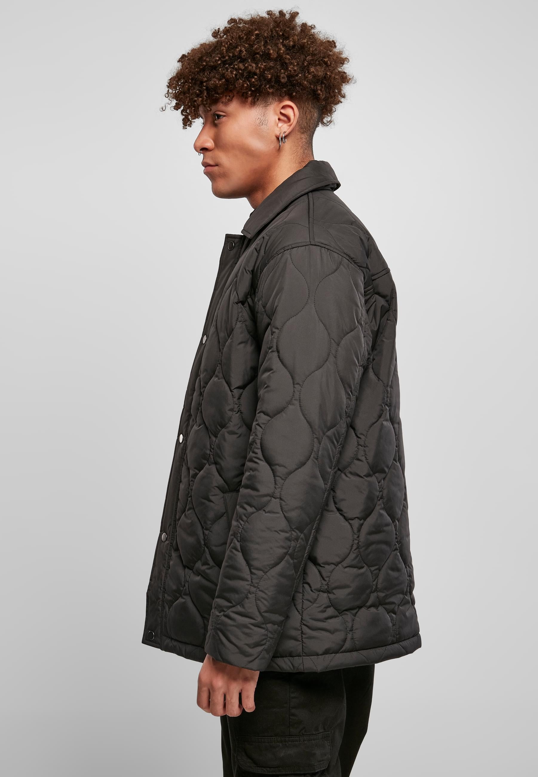 URBAN CLASSICS Allwetterjacke »Urban Classics Herren Quilted Coach Jacket« 1 Stk. tlg. ohne Kapuze