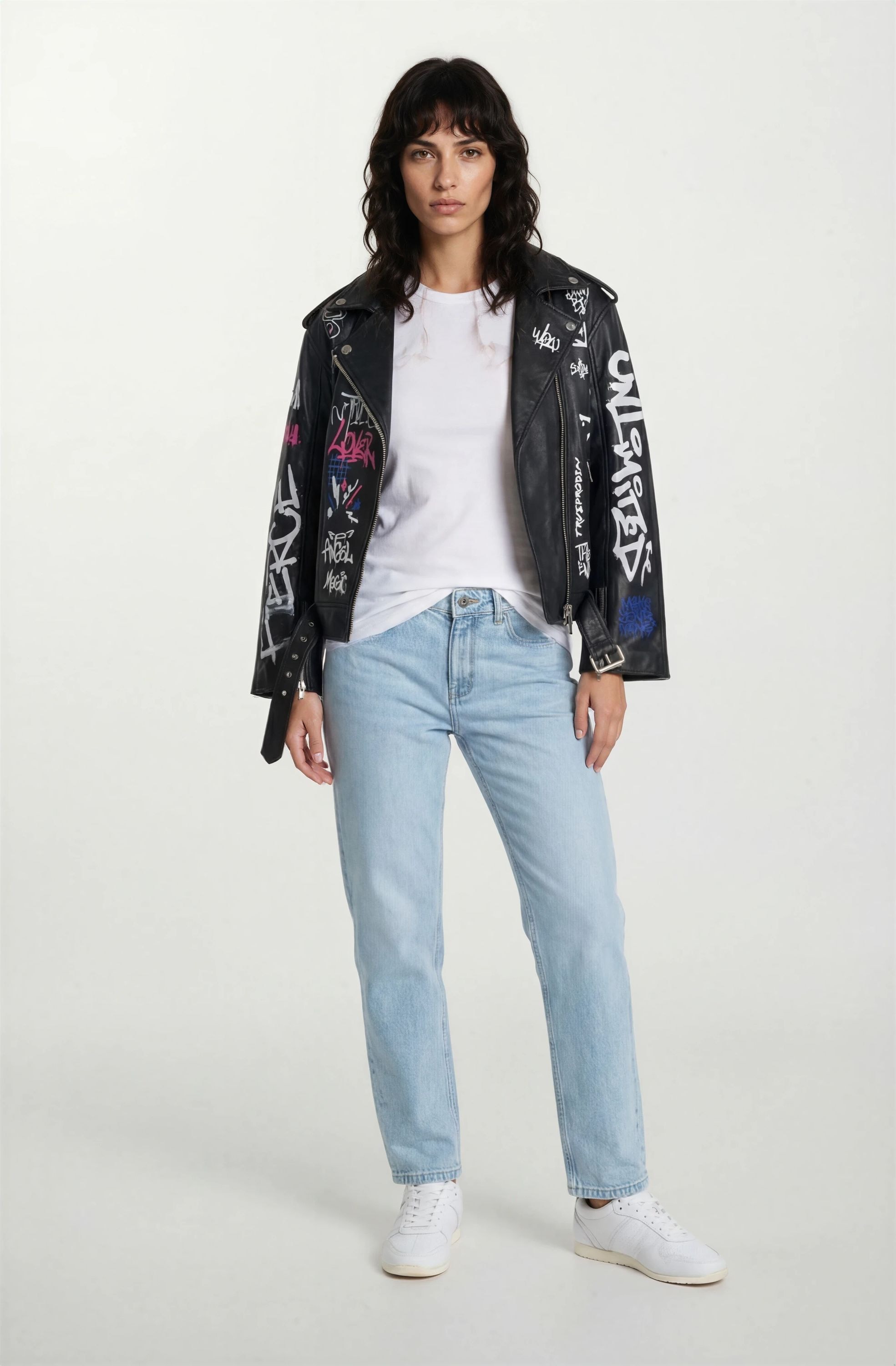 trueprodigy Lederjacke »Anya Graffitiprint und schräger Reißverschluss« ohne Kapuze