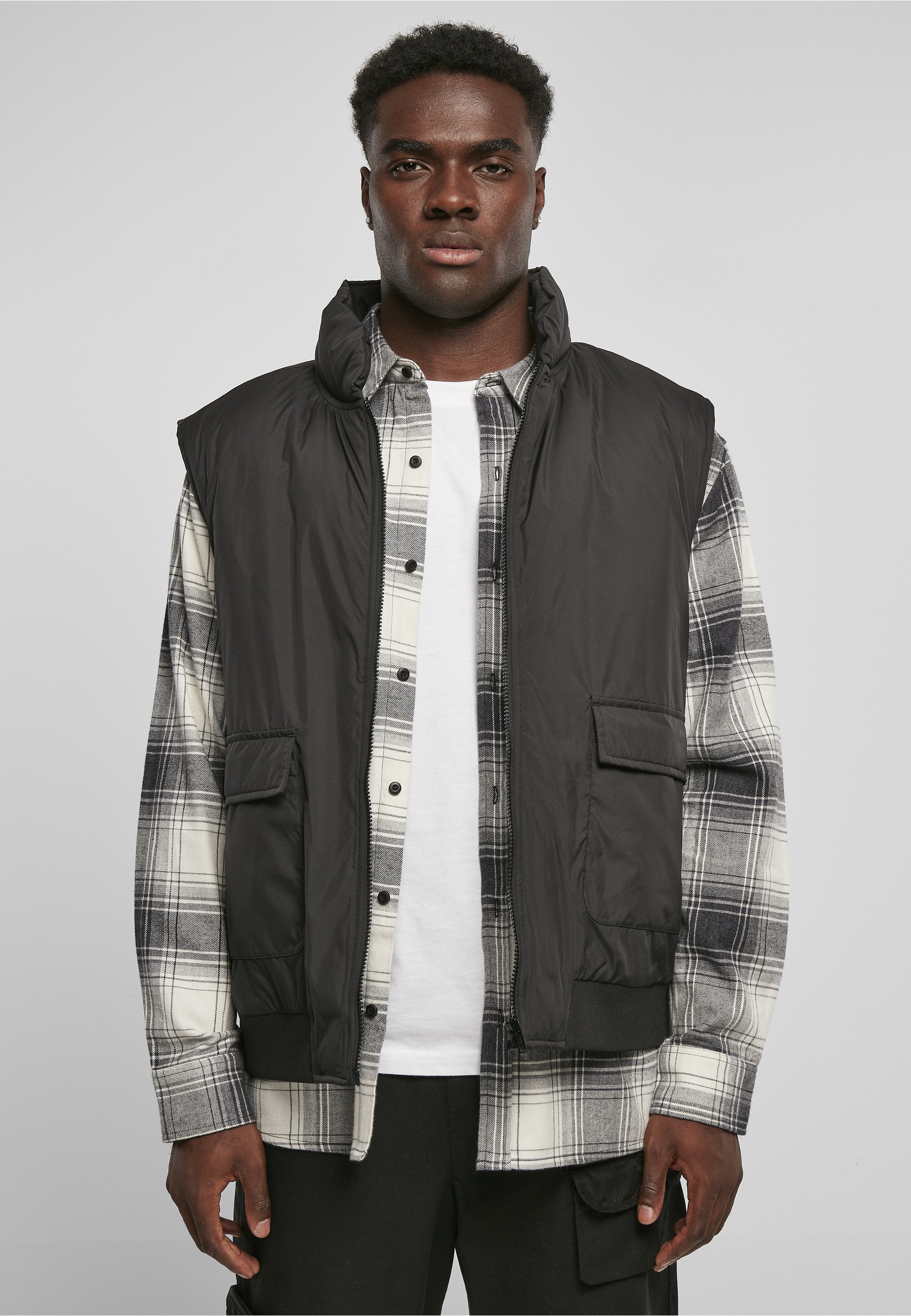 URBAN CLASSICS Jerseyweste »Urban Classics Herren Clean Puffer Vest« 1 Stk.
