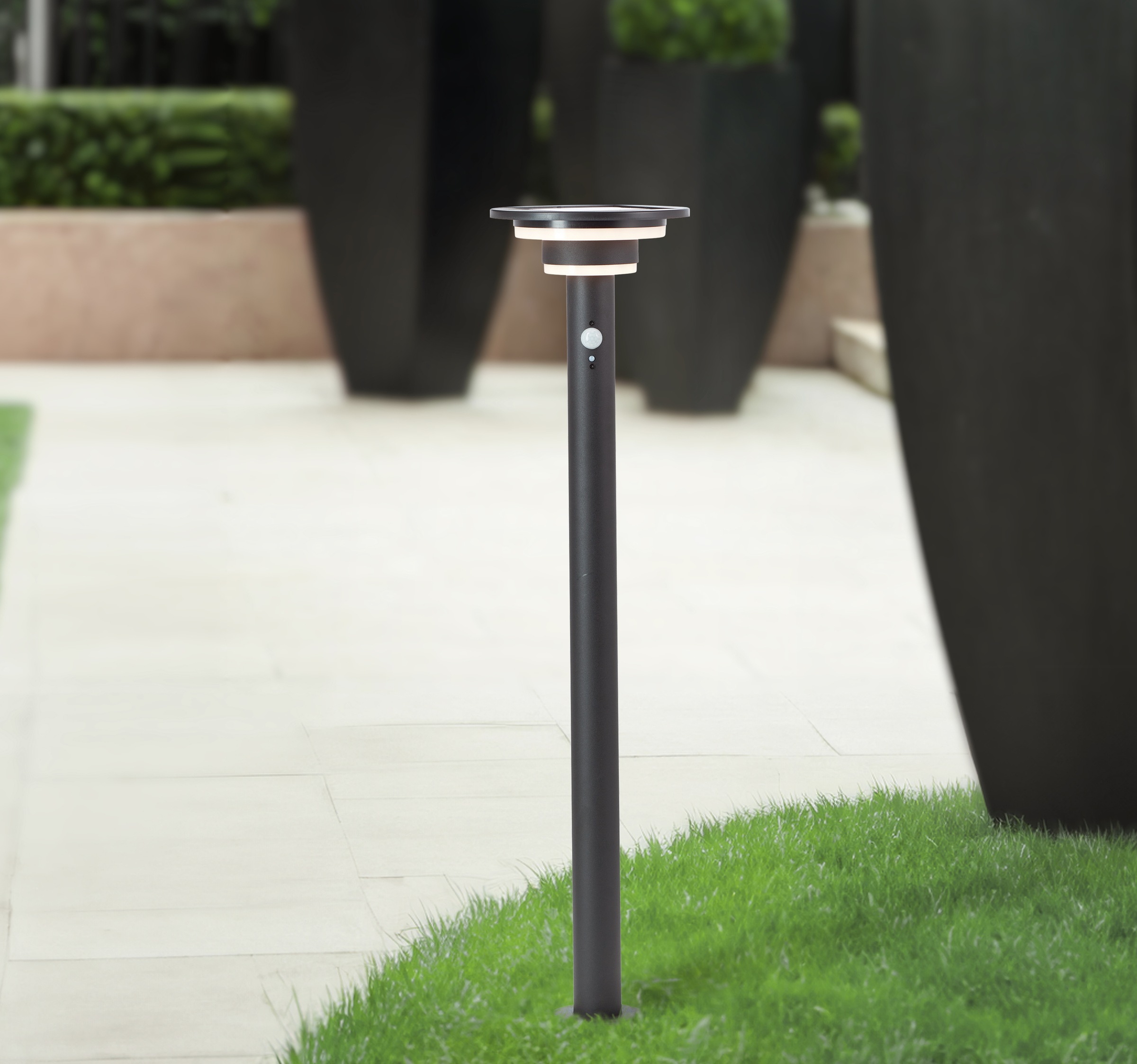 Brilliant LED Außen-Stehlampe "Garvina" 1 Stk. Warmweiß Solar, 85 cm, 430 l günstig online kaufen
