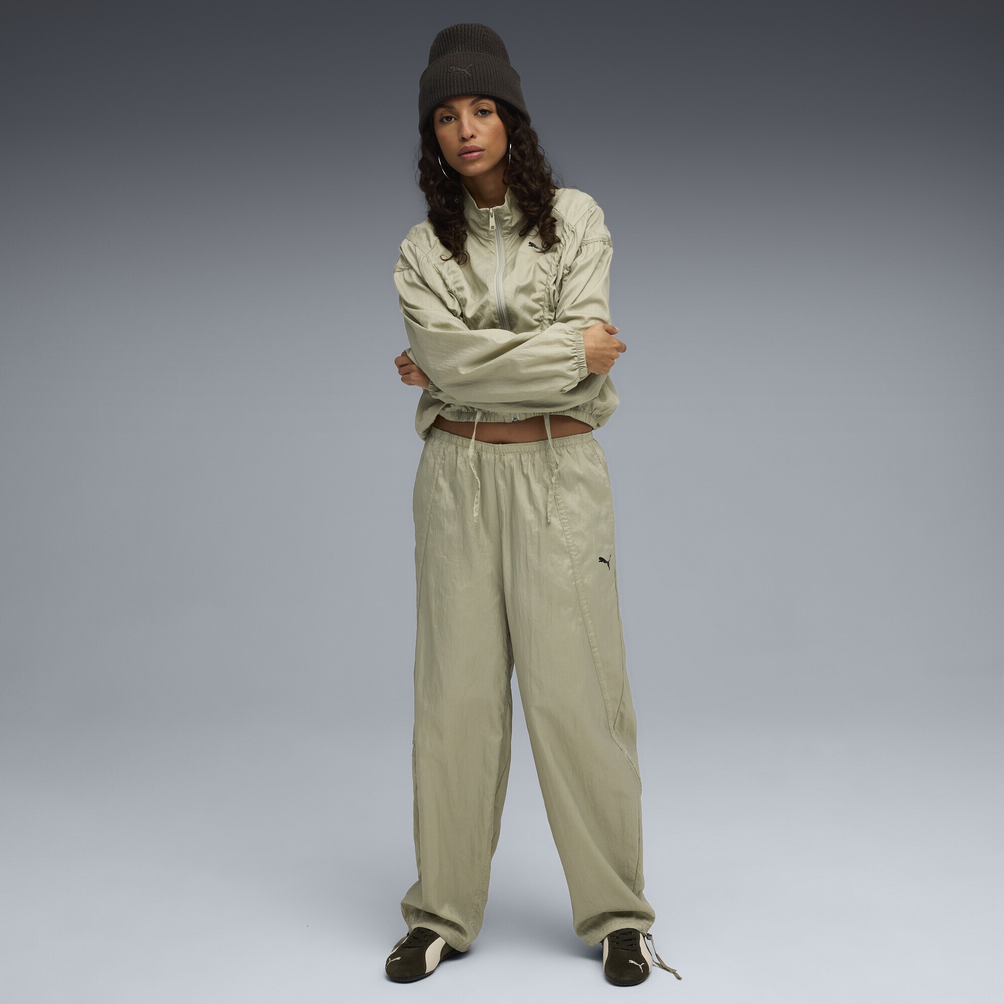 PUMA Trainingsjacke »DARE TO Oversized Gewebte Jacke Damen«