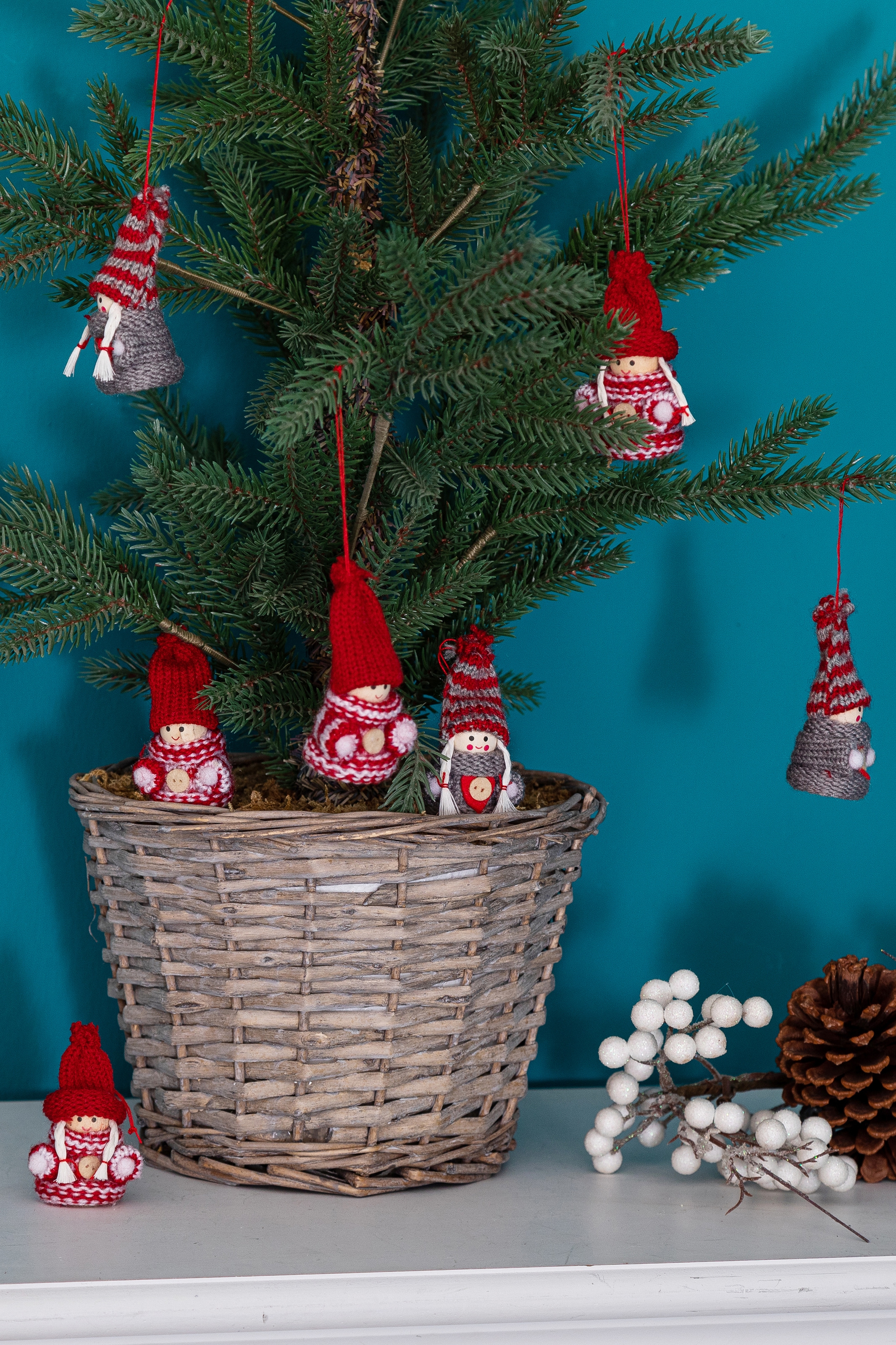 Myflair Möbel & Accessoires Weihnachtsfigur »Weihnachtsdeko rot«, Wollwichtel Baumhänger, Länge ca. 7 cm