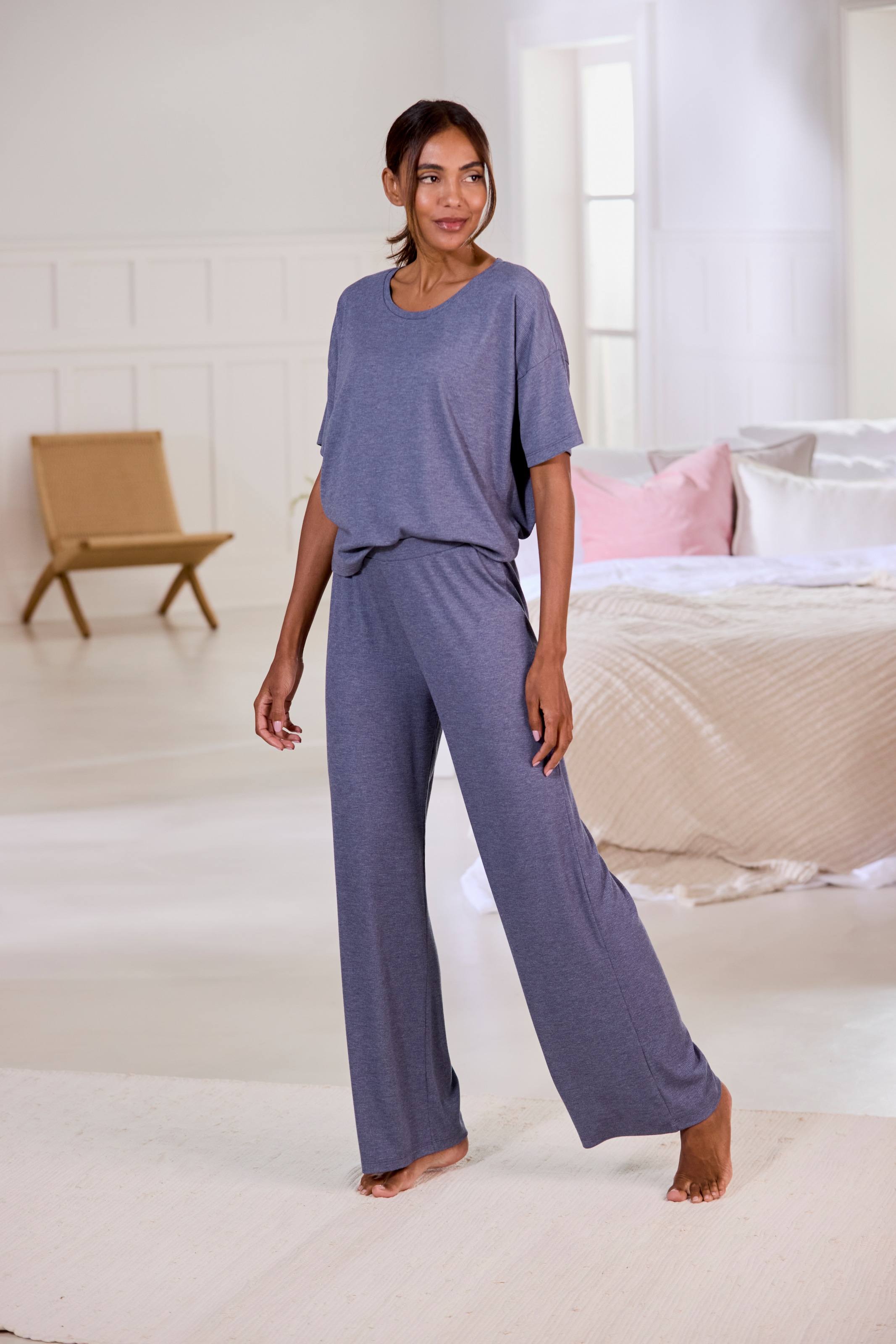 Vivance Dreams T-Shirt, in weicher Rippqualität