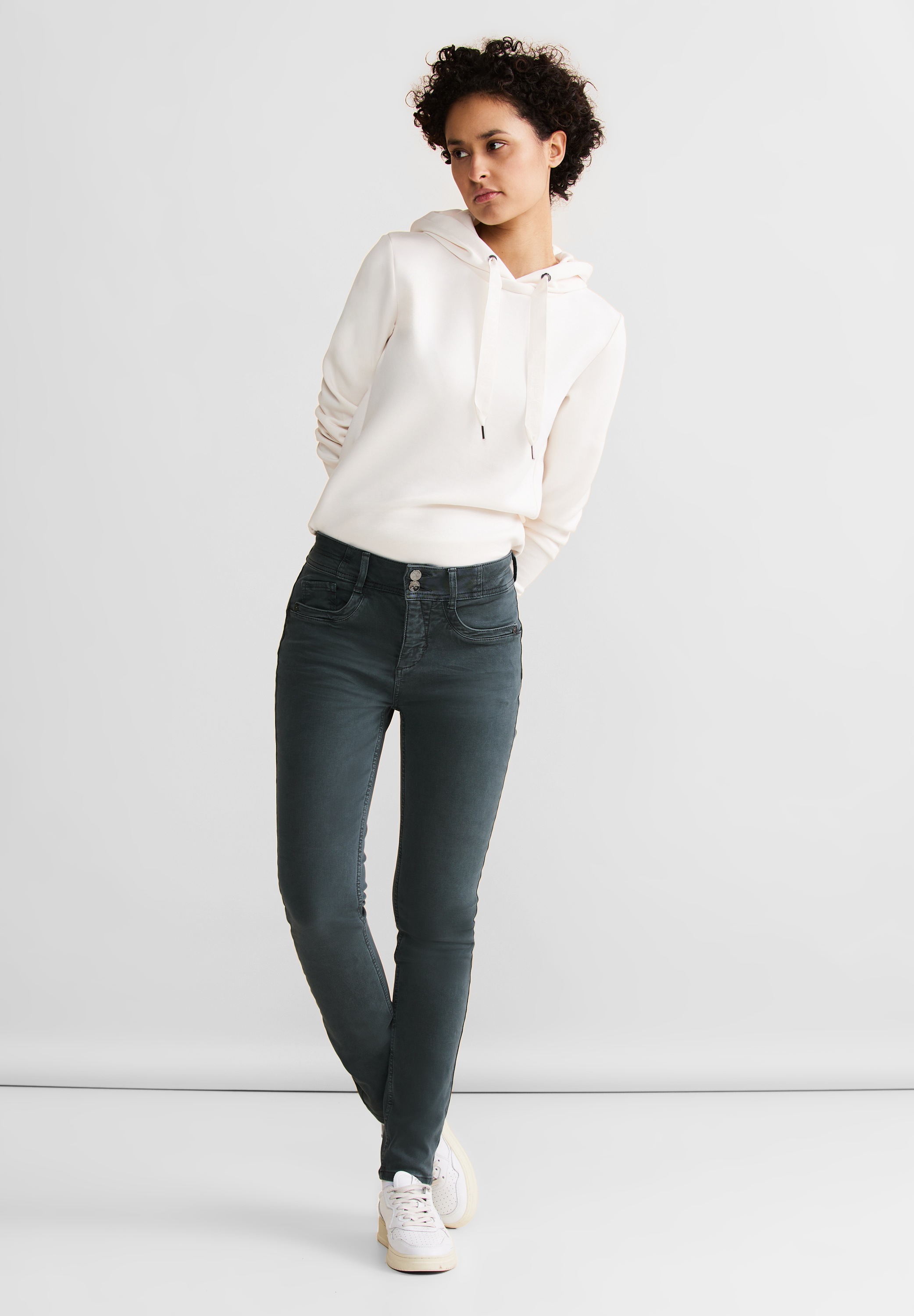 STREET ONE Loose-fit-Jeans, Middle Waist