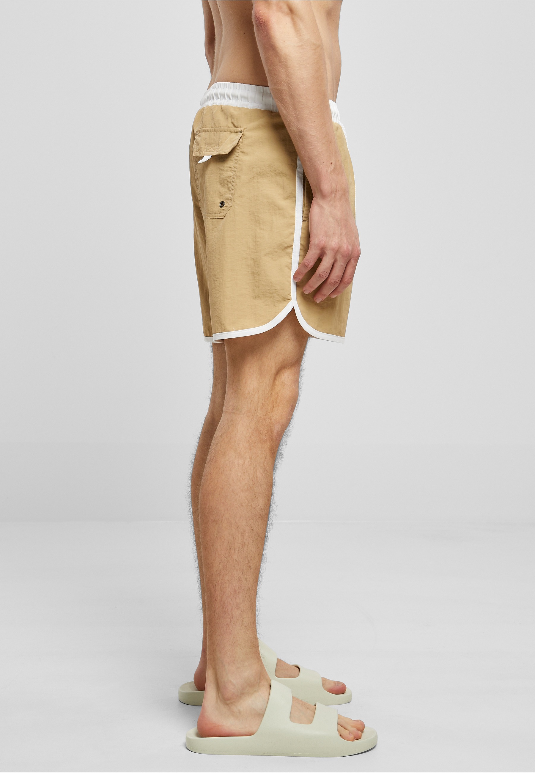 URBAN CLASSICS Badeshorts »Urban Classics Herren Retro Swimshorts«
