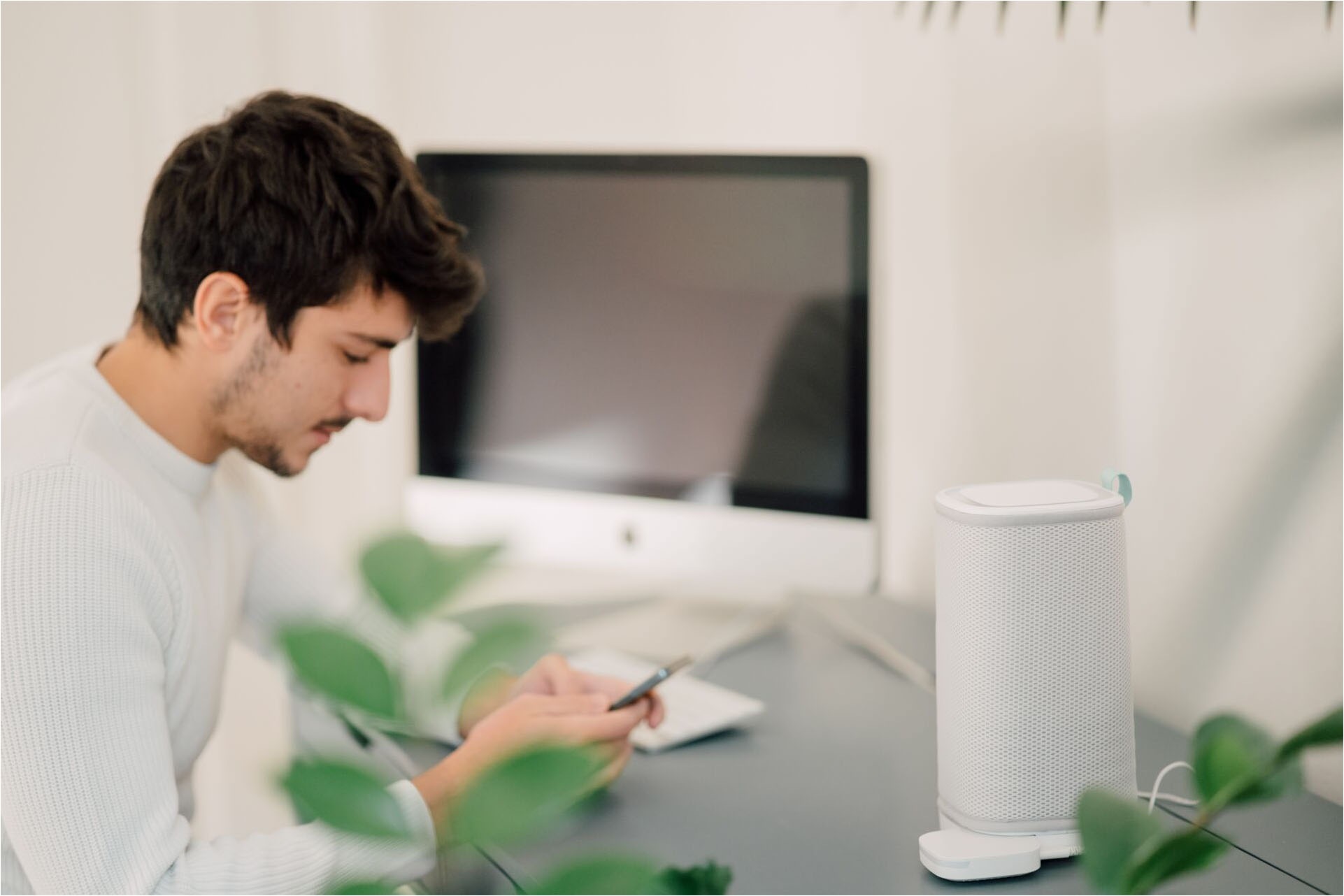 Vitesy Luftreiniger »Eteria – Smarte Filtertechnologie für reine Raumluft«, für 20 m² Räume, Waschbarer Filter, Beseitigt Mikroben, Schimmel, VOCs und Viren