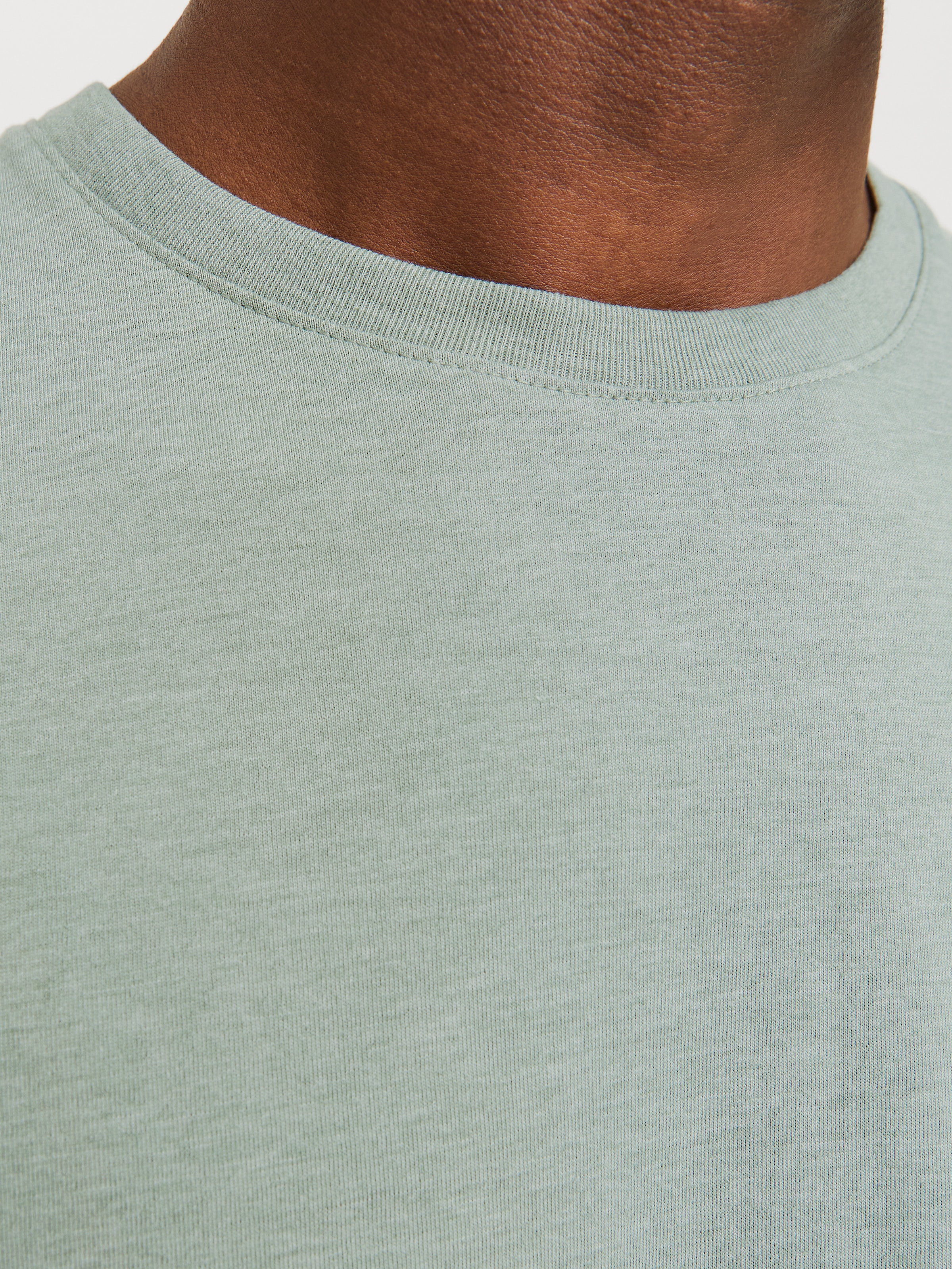 Jack & Jones Rundhalsshirt »JJEORGANIC MELANGE TEE SS O-NECK NOOS«, in Melange Optik
