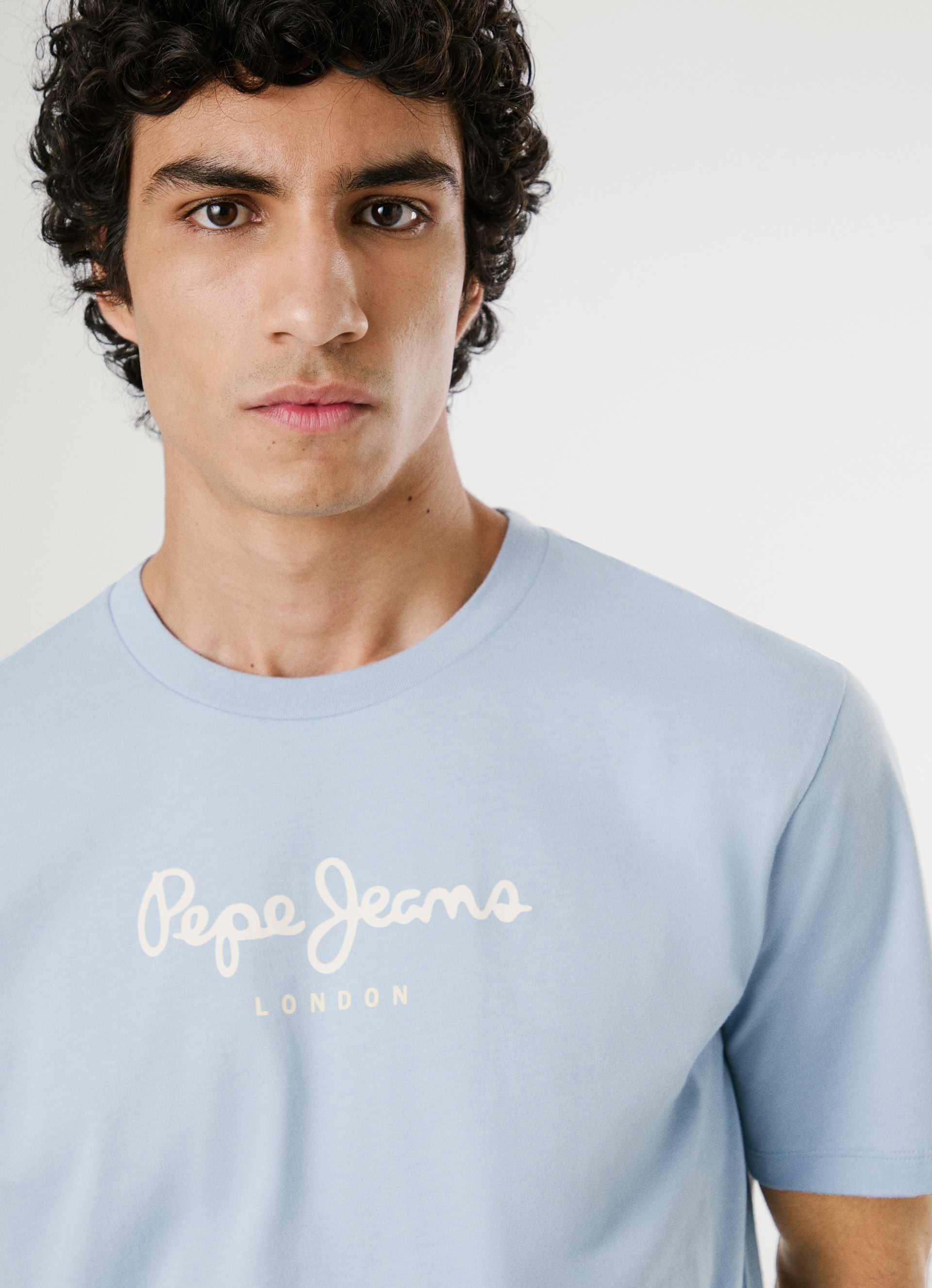 Pepe Jeans Rundhalsshirt »EGGO«