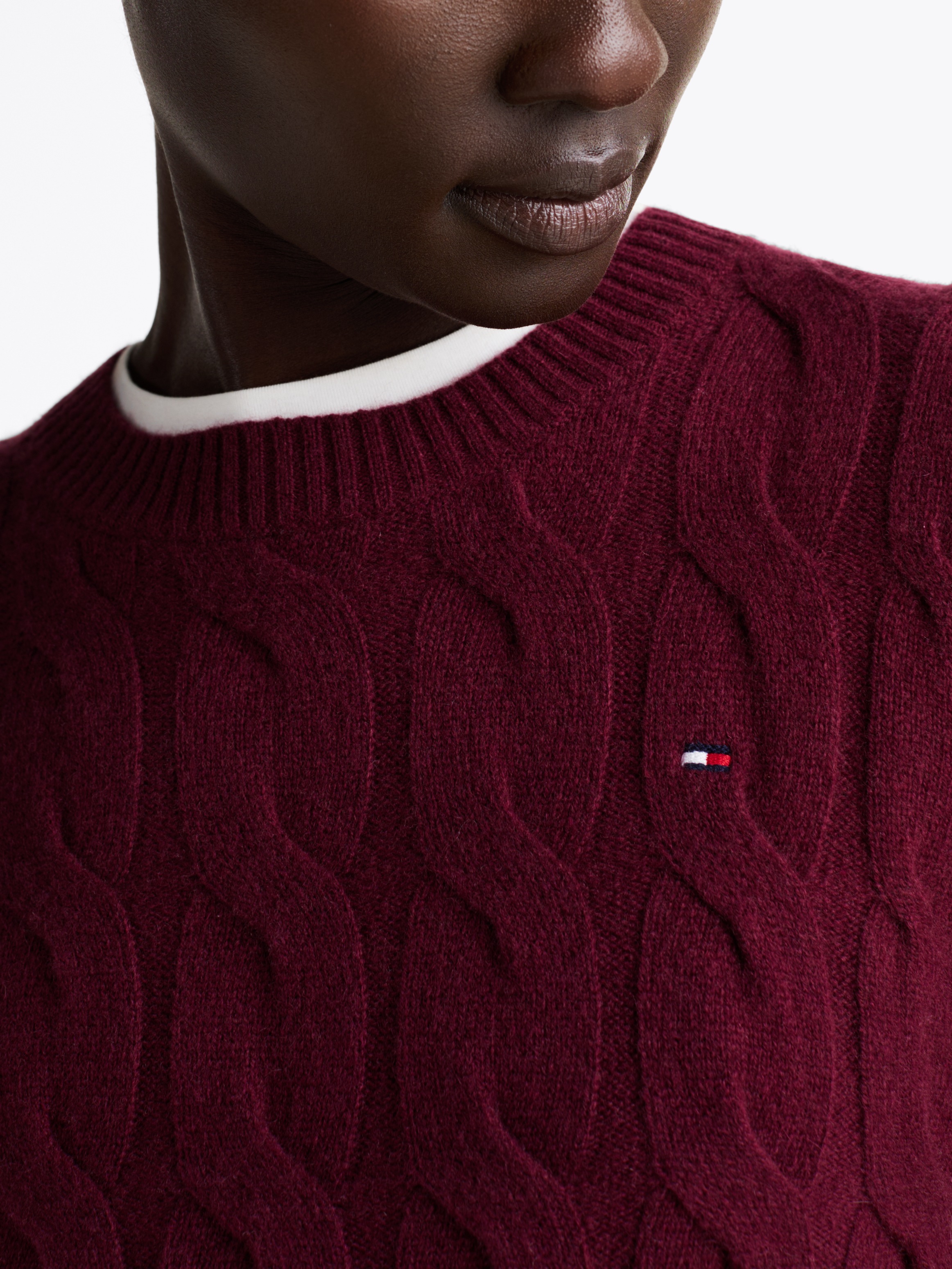 Tommy Hilfiger Strickpullover "SOFT WOOL CABLE C-NK", mit Zopfmuster, aus r günstig online kaufen