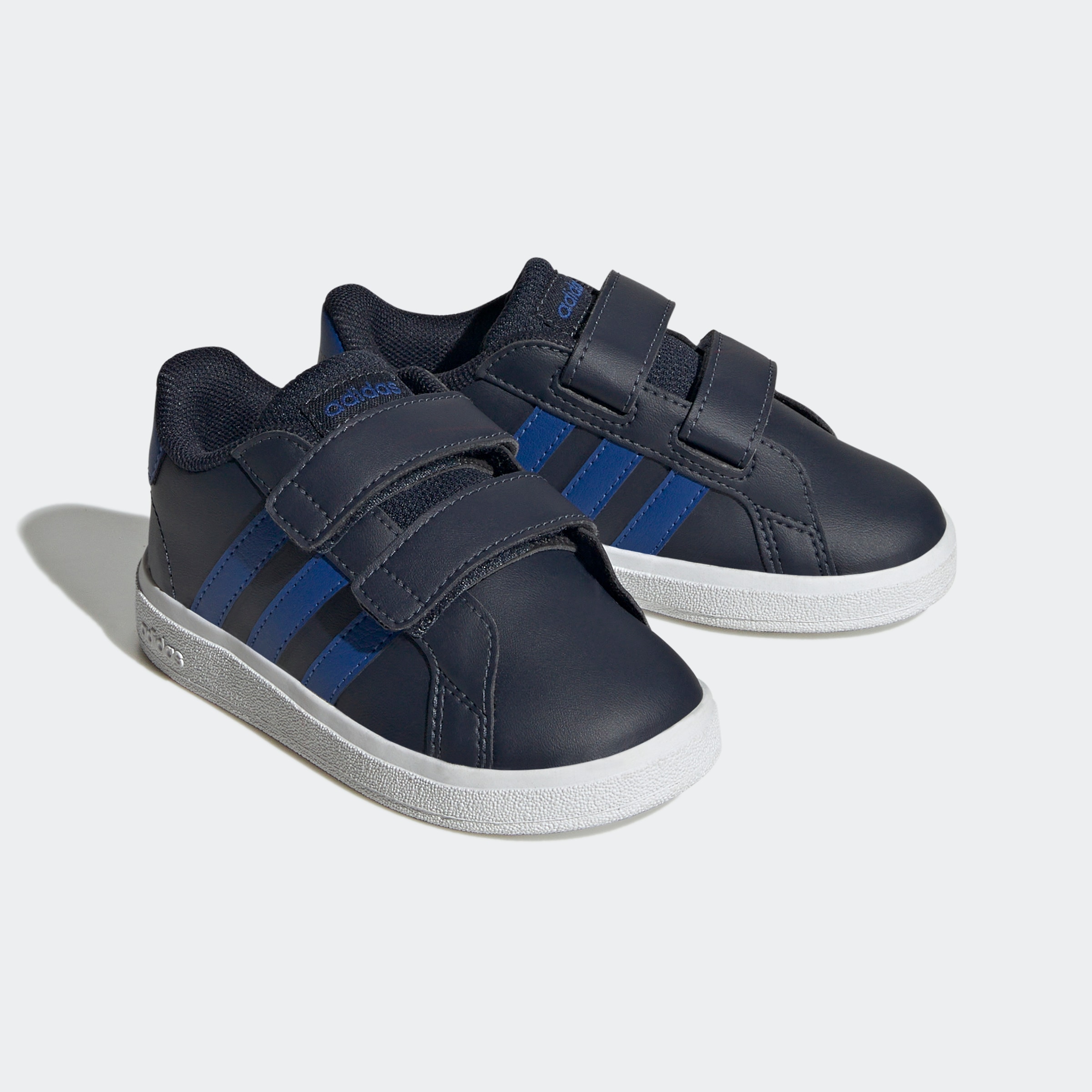 Sneaker »GRAND COURT LIFESTYLE HOOK AND LOOP«, Design auf den Spuren des adidas Superstar