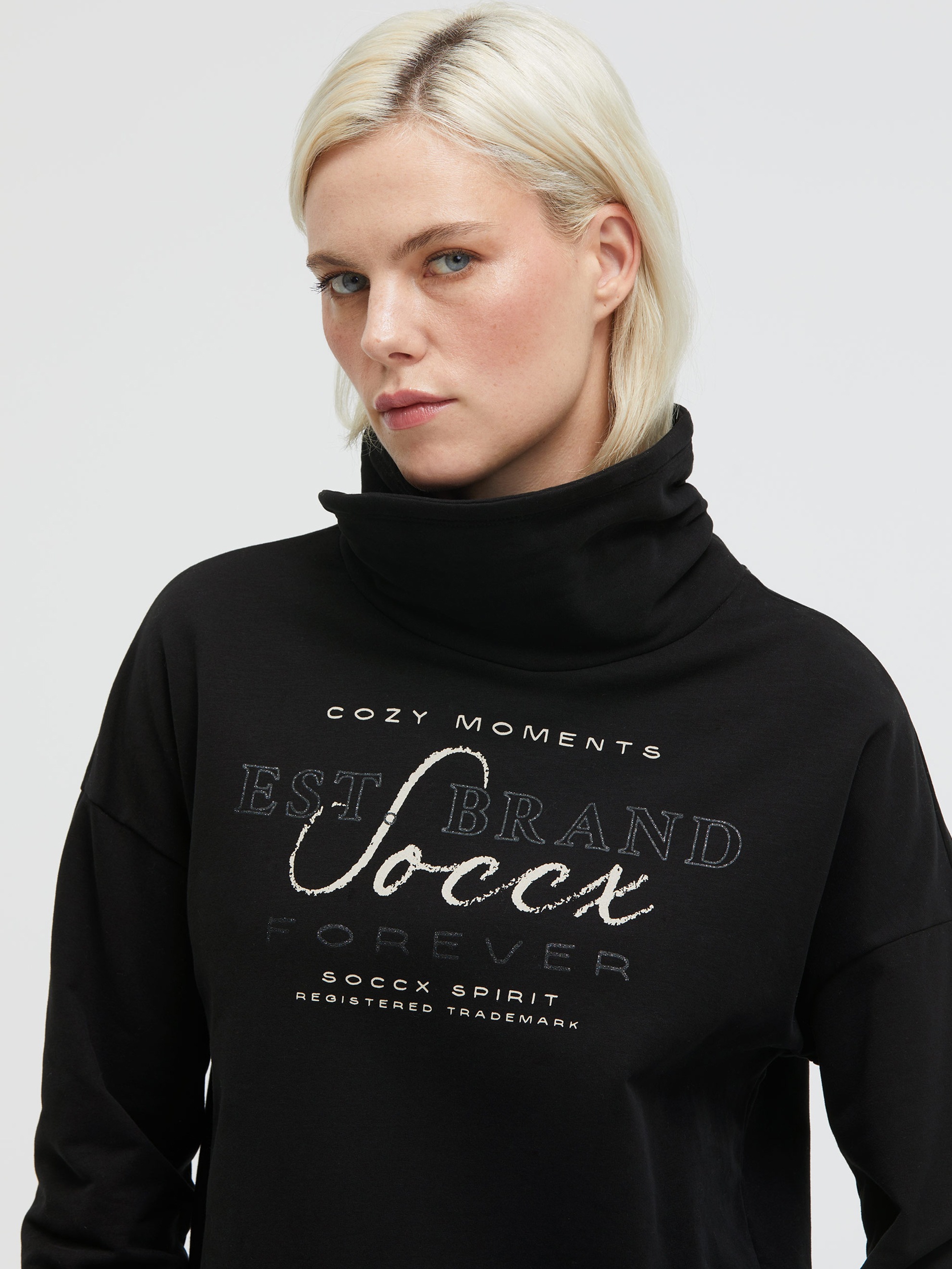 SOCCX Sweater , in softer Haptik
