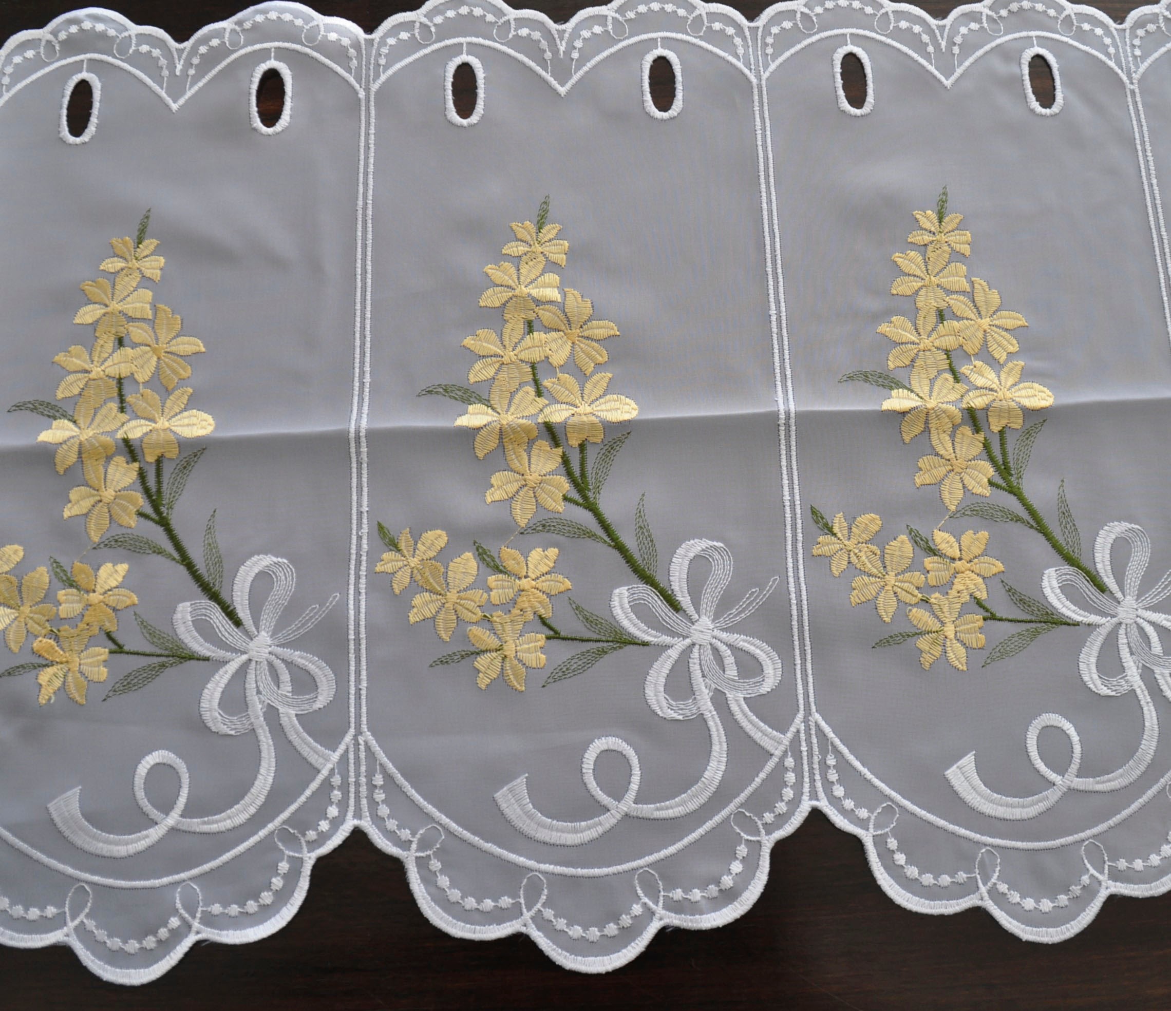 Stickereien Plauen Panneaux "Saskia" Stangendurchzug 1 Stk. tlg. günstig online kaufen