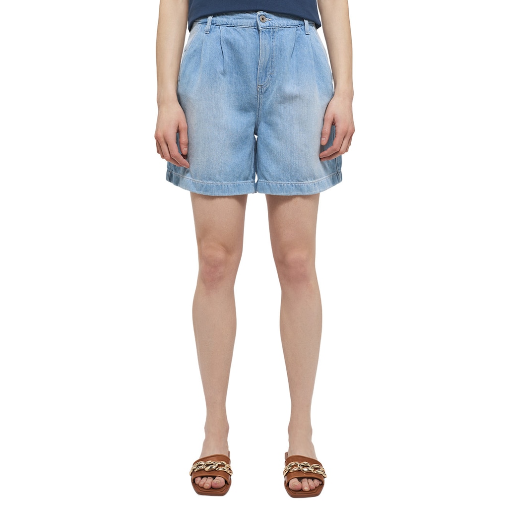 MUSTANG Shorts »Style Pleated Shorts«